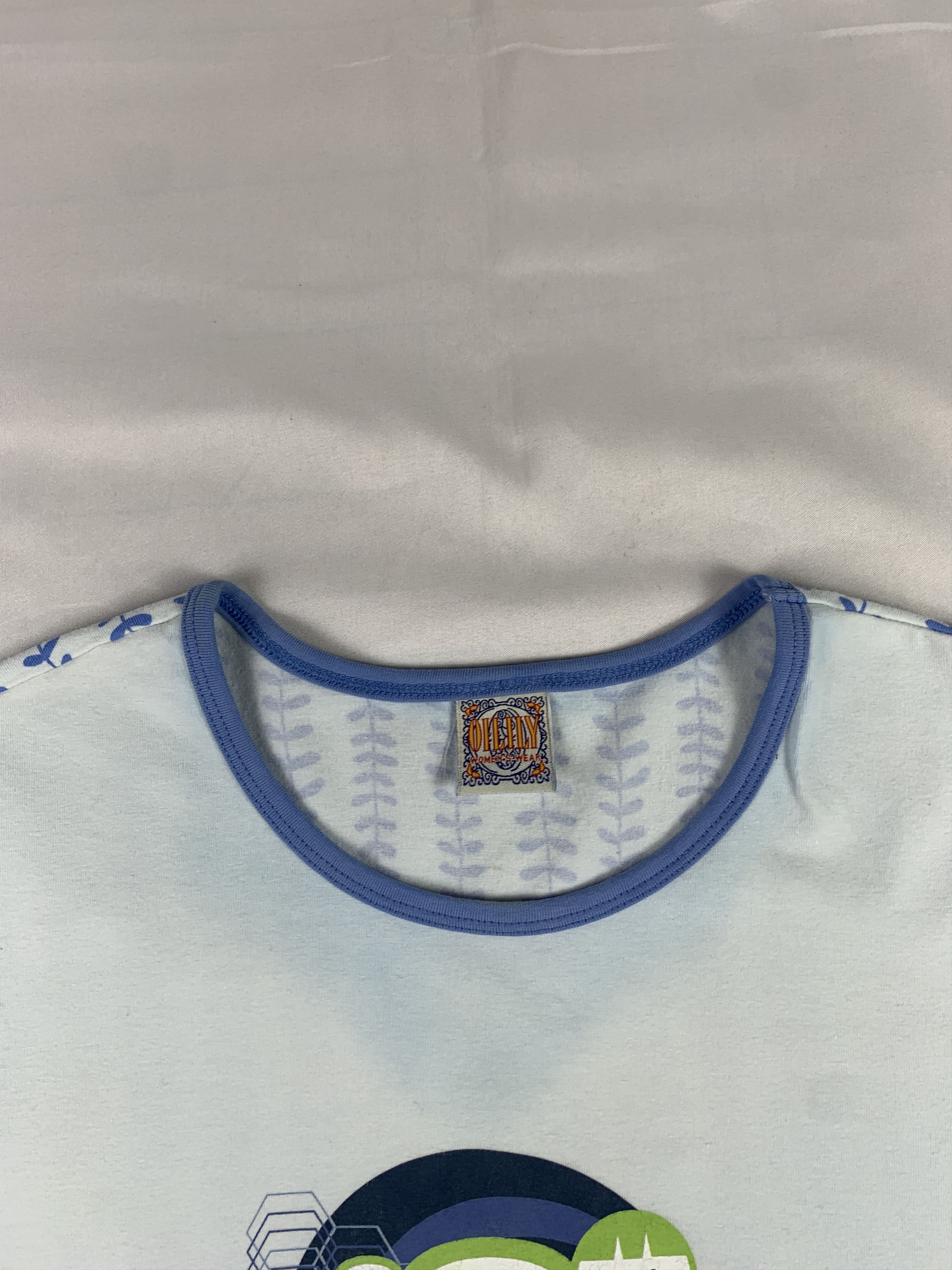 Oilily 2000s Oilily Dutch Cute Graphic Tee (S to M) Size S / US 4 / IT 40 - 7 Thumbnail