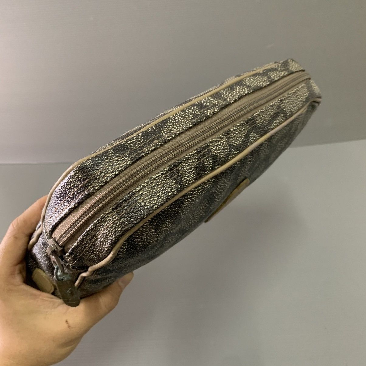 Yves Saint Laurent Yves Saint Laurent Vintage Clutch Bag Size ONE SIZE - 10 Thumbnail