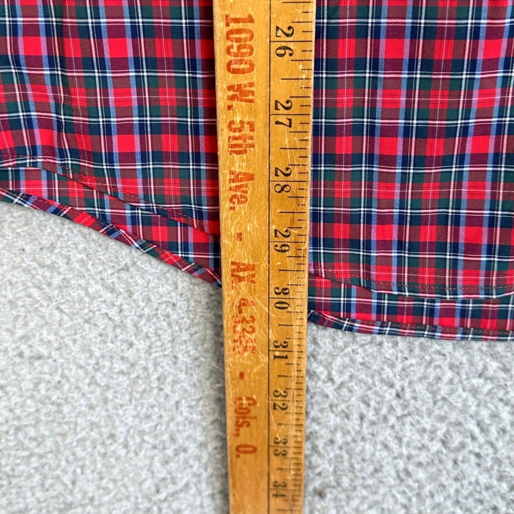 Vineyard Vines Vineyard Vines Shirt Men M Red Blue Plaid Button Up Performance Classic Fit Size US M / EU 48-50 / 2 - 6 Thumbnail