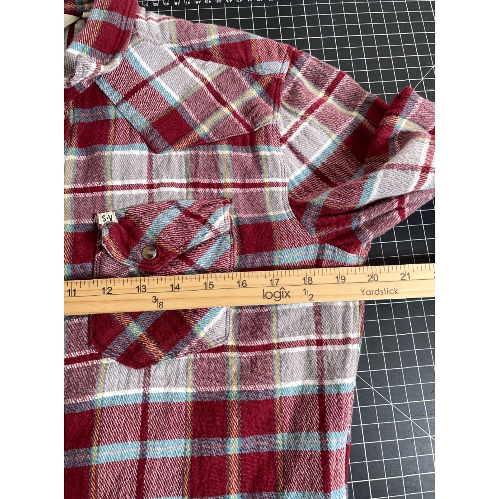 Vintage VINTAGE Salt Valley Western Flannel Shirt Dark Red Plaid Pearl Snap Adult Medium Regular Fit Mens Reduced Snap Wear Casual Workwear 80s 90s Style Size US M / EU 48-50 / 2 - 5 Thumbnail