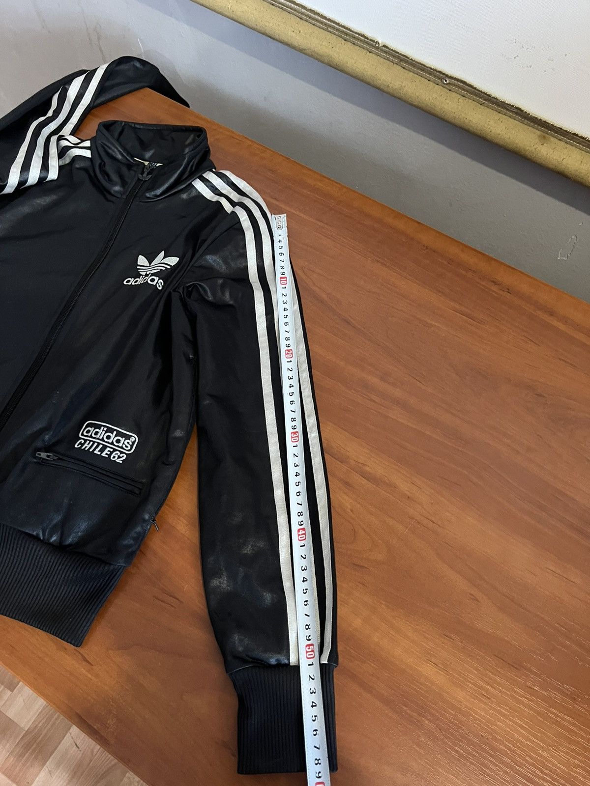Adidas 2009 RARE ADIDAS CHILE 62 FIREBIRD TREFOIL ZIP WAXED JACKET Size XS / US 0-2 / IT 36-38 - 23 Thumbnail