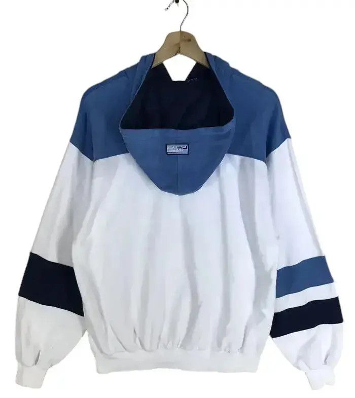 Fila Vintage Fila Hoodies Size US L / EU 52-54 / 3 - 2 Thumbnail