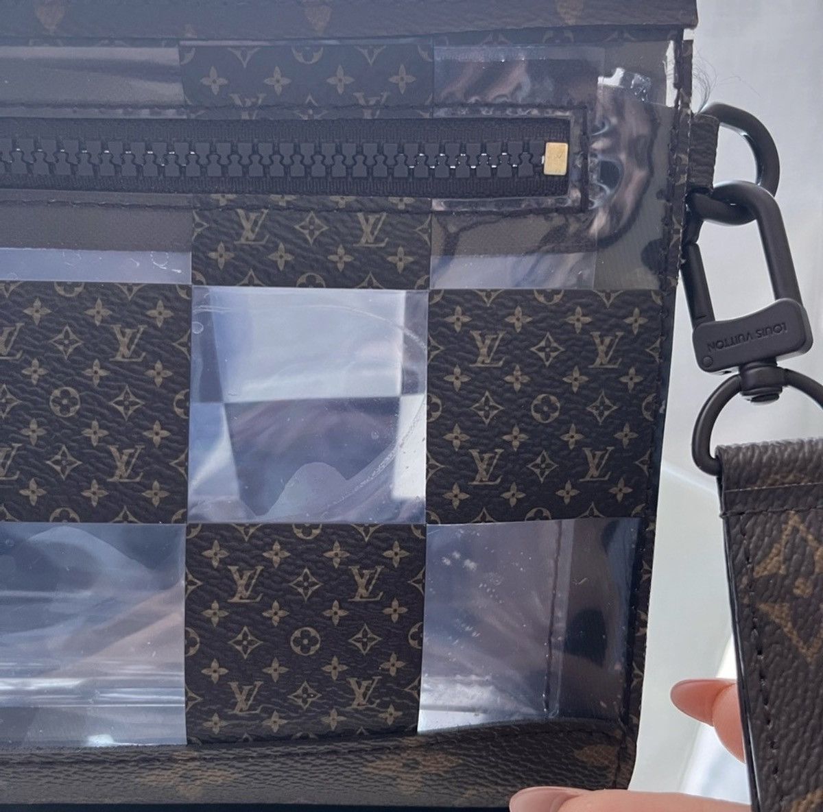 Louis Vuitton LOUIS VUITTON Monogram Canvas checkers Size ONE SIZE - 8 Thumbnail