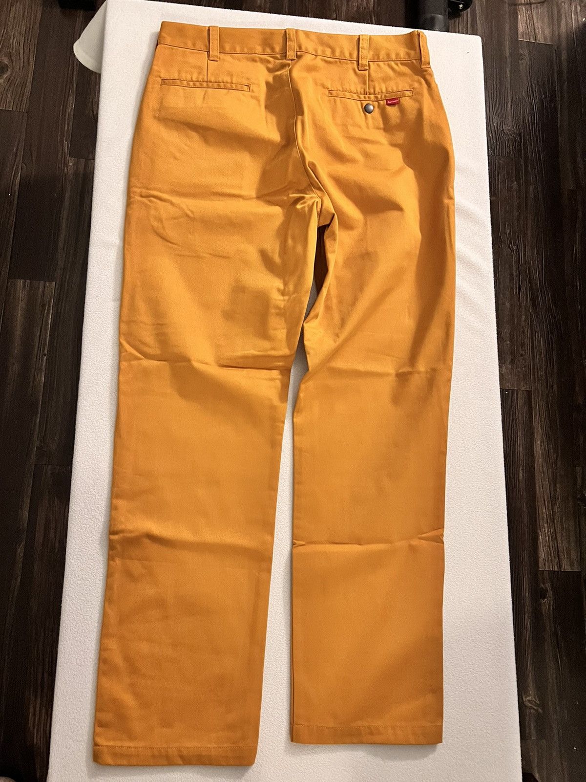 Supreme Supreme orange pants Size US 32 / EU 48 - 4 Thumbnail