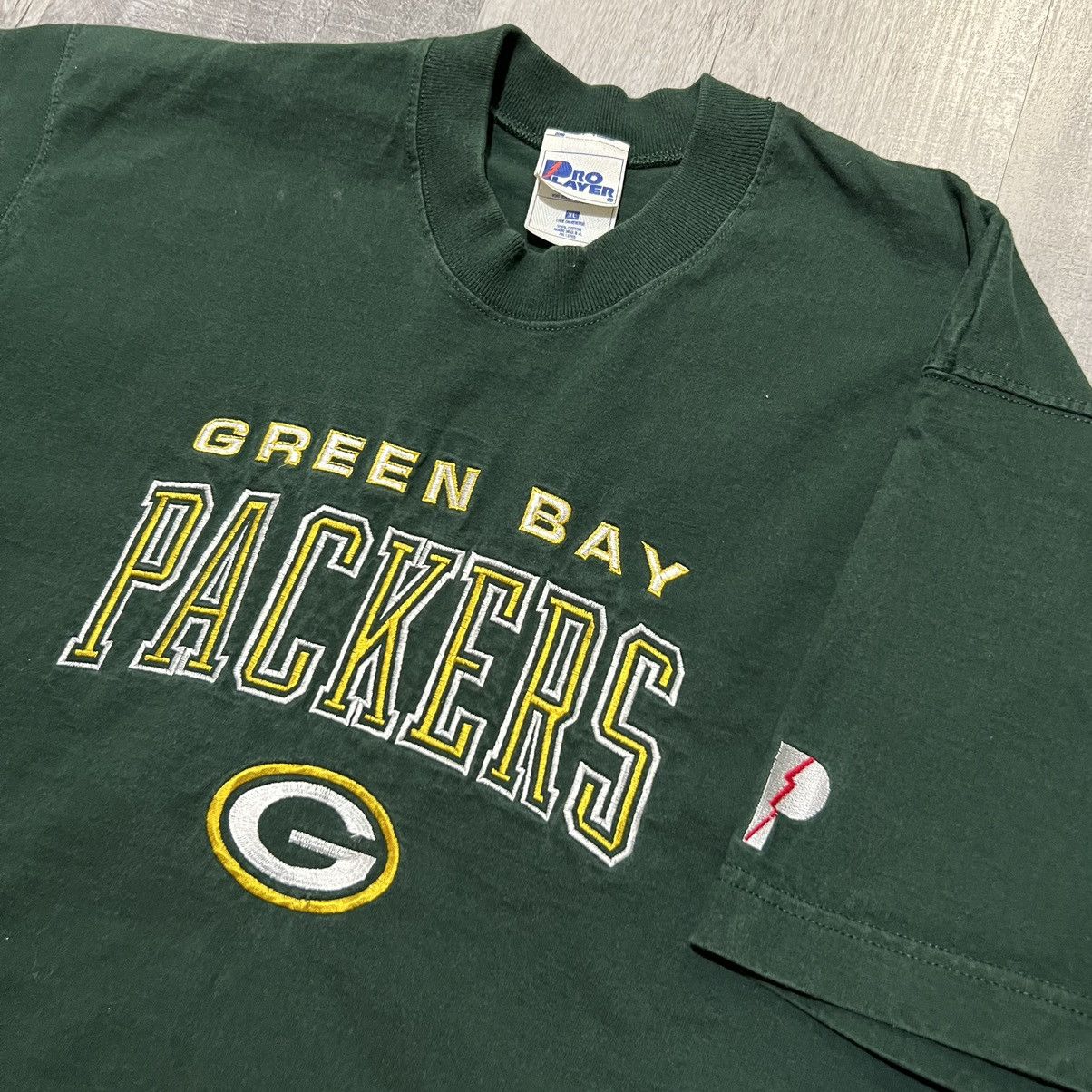 Logo Athletic × Vintage VTG Green Bay Packers Logo Athletic Green Football T Shirt Size US XL / EU 56 / 4 - 2 Thumbnail