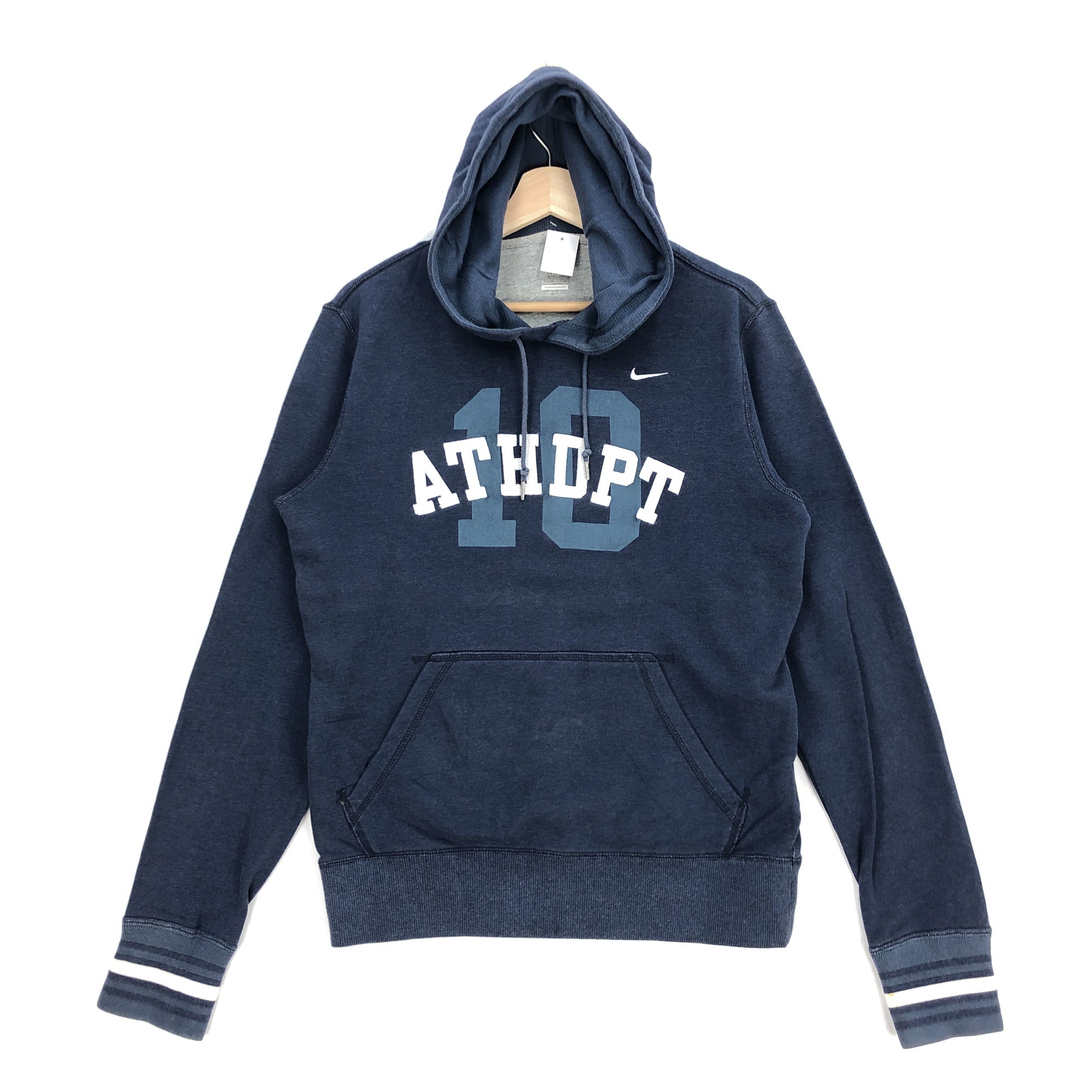 Vintage Nike Sweatshirt Hoodie Nike Swoosh Athletic Sweater