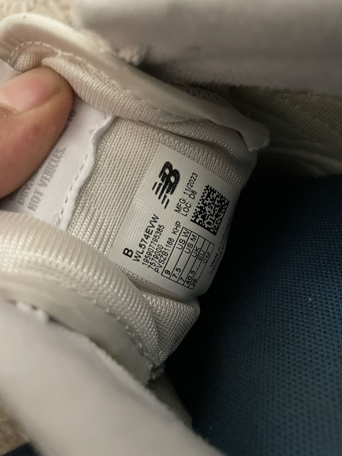 New Balance New Balance 574 Core Pack Numbis Cloud Size US 7.5 / EU 40-41 - 10 Thumbnail