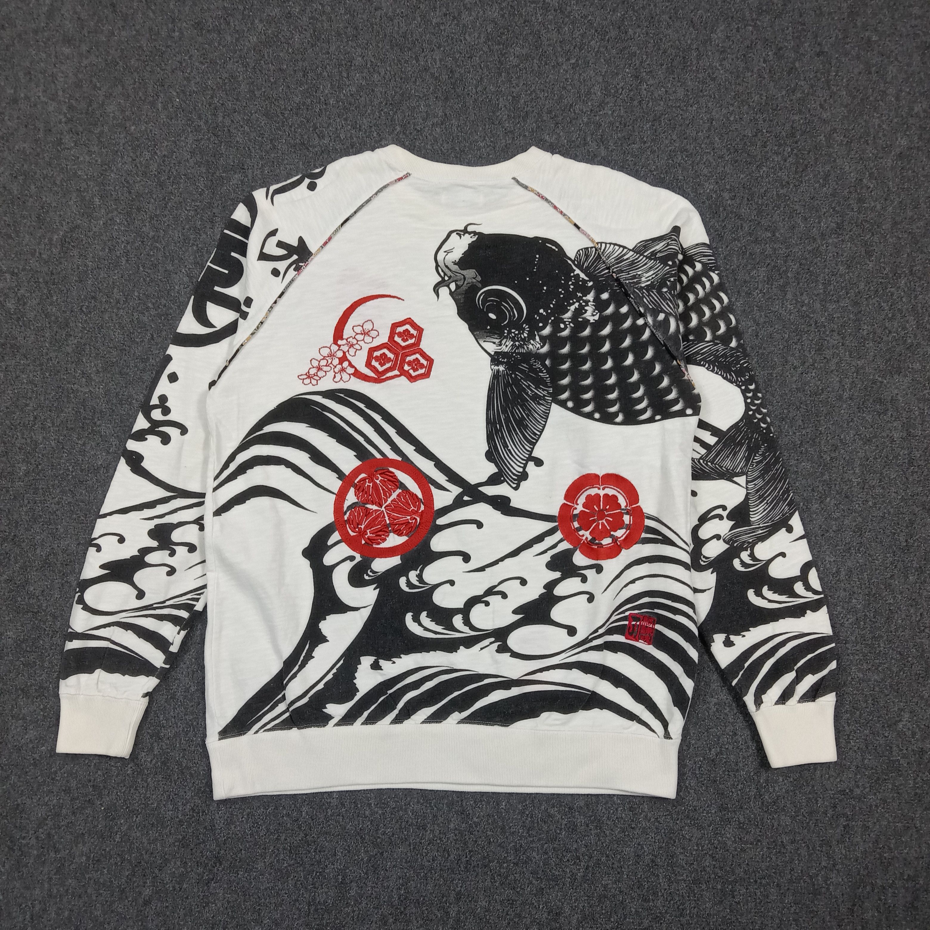 Karakuri Tamashii Karakuri Tamashi Japanese Koi Fish Sweatshirt C291N16 Size US XL / EU 56 / 4 - 1 Thumbnail