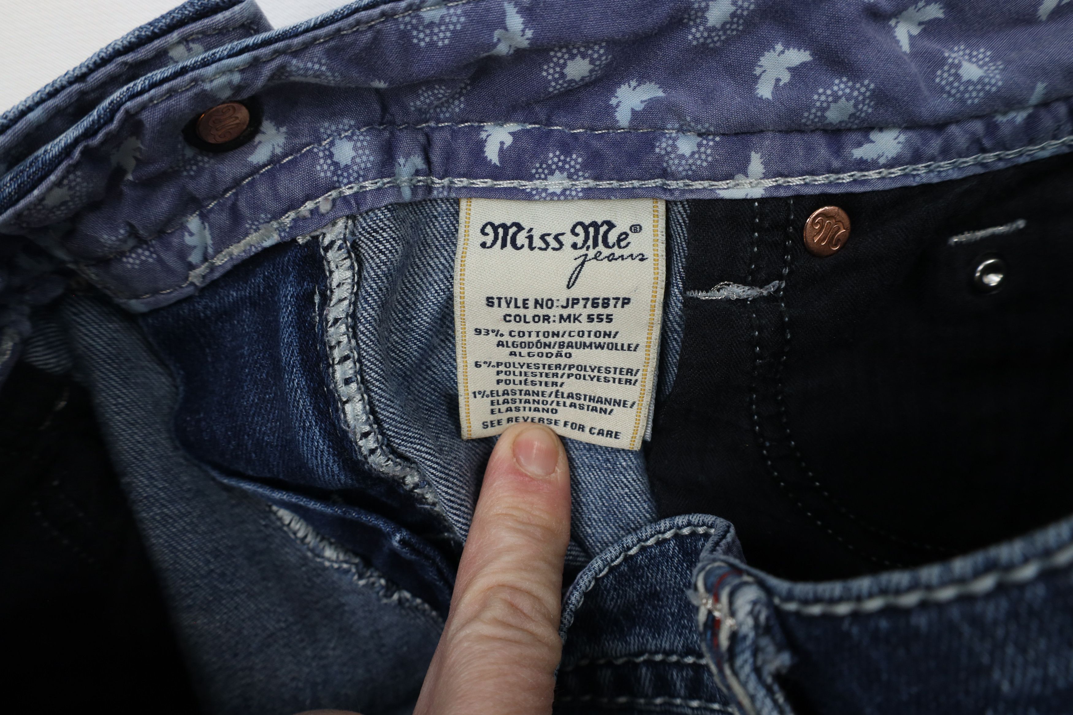 Miss Me × Vintage Miss Me USA Flag Signature Cuffed Capri Denim Jeans Blue Size 29" - 6 Thumbnail