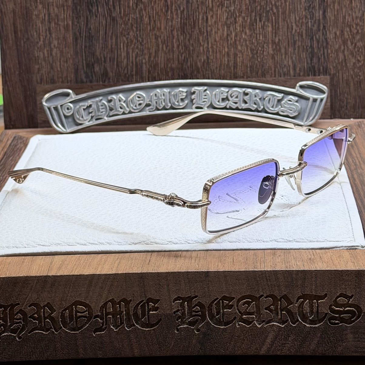 Chrome Hearts Chrome Hearts Buckle Rider 1/1 Sunglasses Size ONE SIZE - 5 Thumbnail