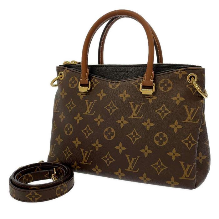 Louis Vuitton Pallas Shoulder bag 382953