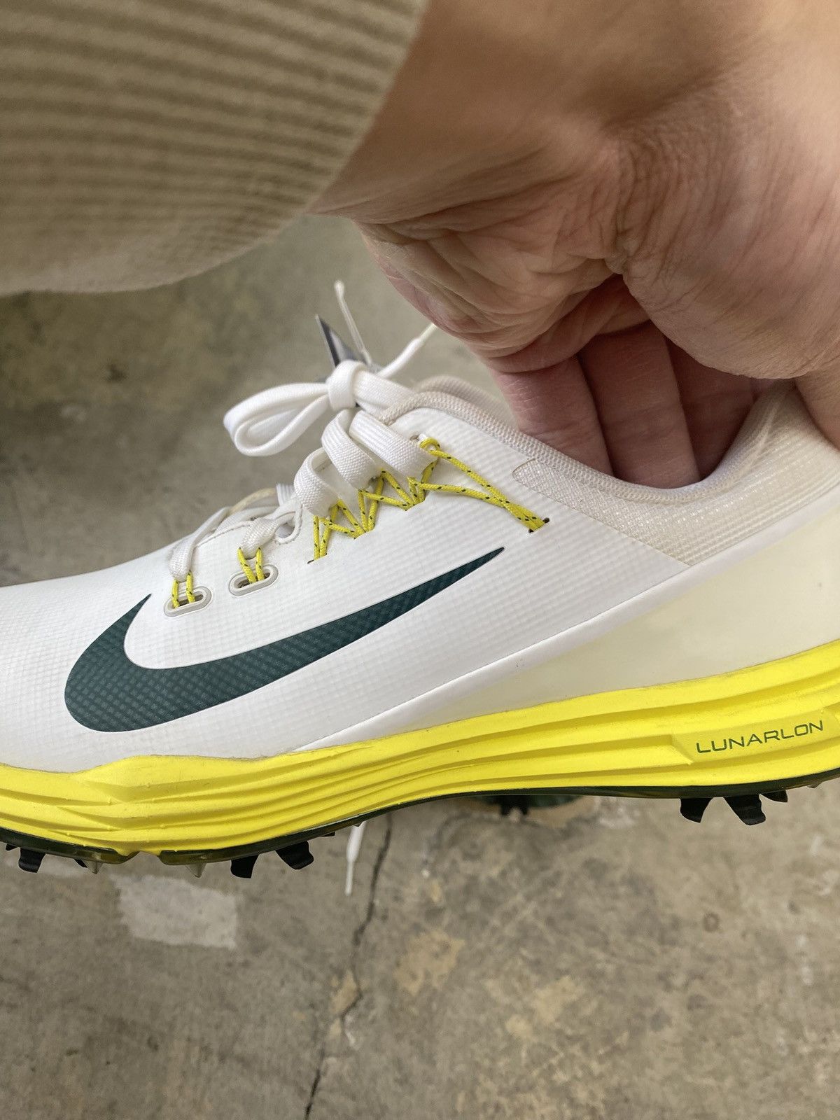 Nike RARE Sample Nike Oregon Ducks Lunar Command 2 Golf Size US 8 / EU 41 - 14 Thumbnail
