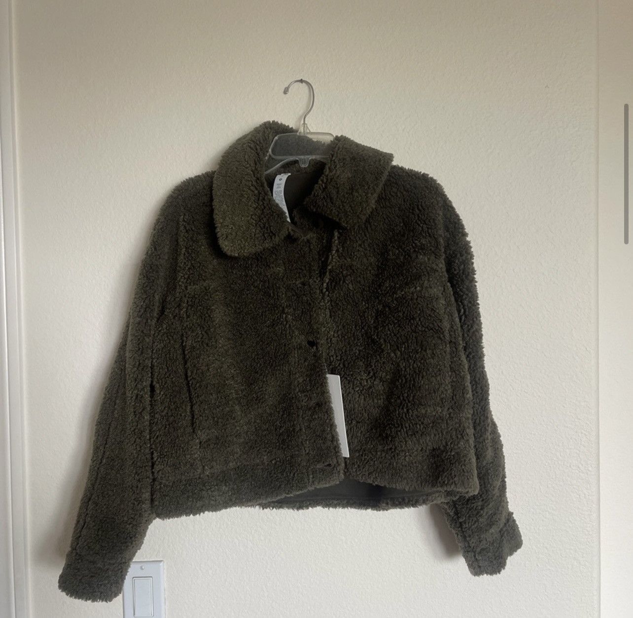 Lululemon Lululemon Textured Fleece Button Jacket in Dark Olive Size L / US 10 / IT 46 - 6 Thumbnail