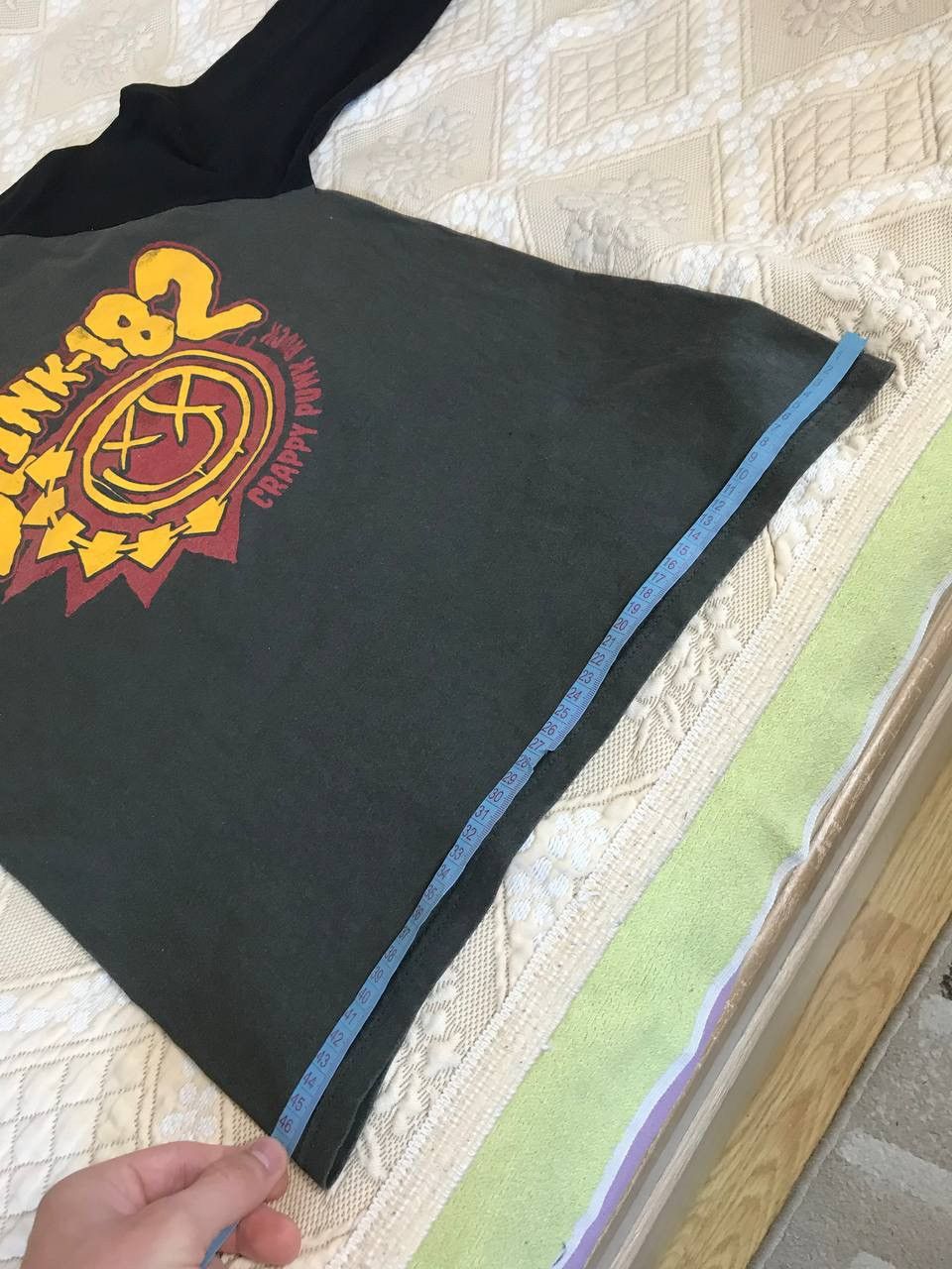 Band Tees 🔥 Blink 182 Crappy Punk Rock Tour 2017 Long Sleeve T Shirt Size US S / EU 44-46 / 1 - 12 Thumbnail