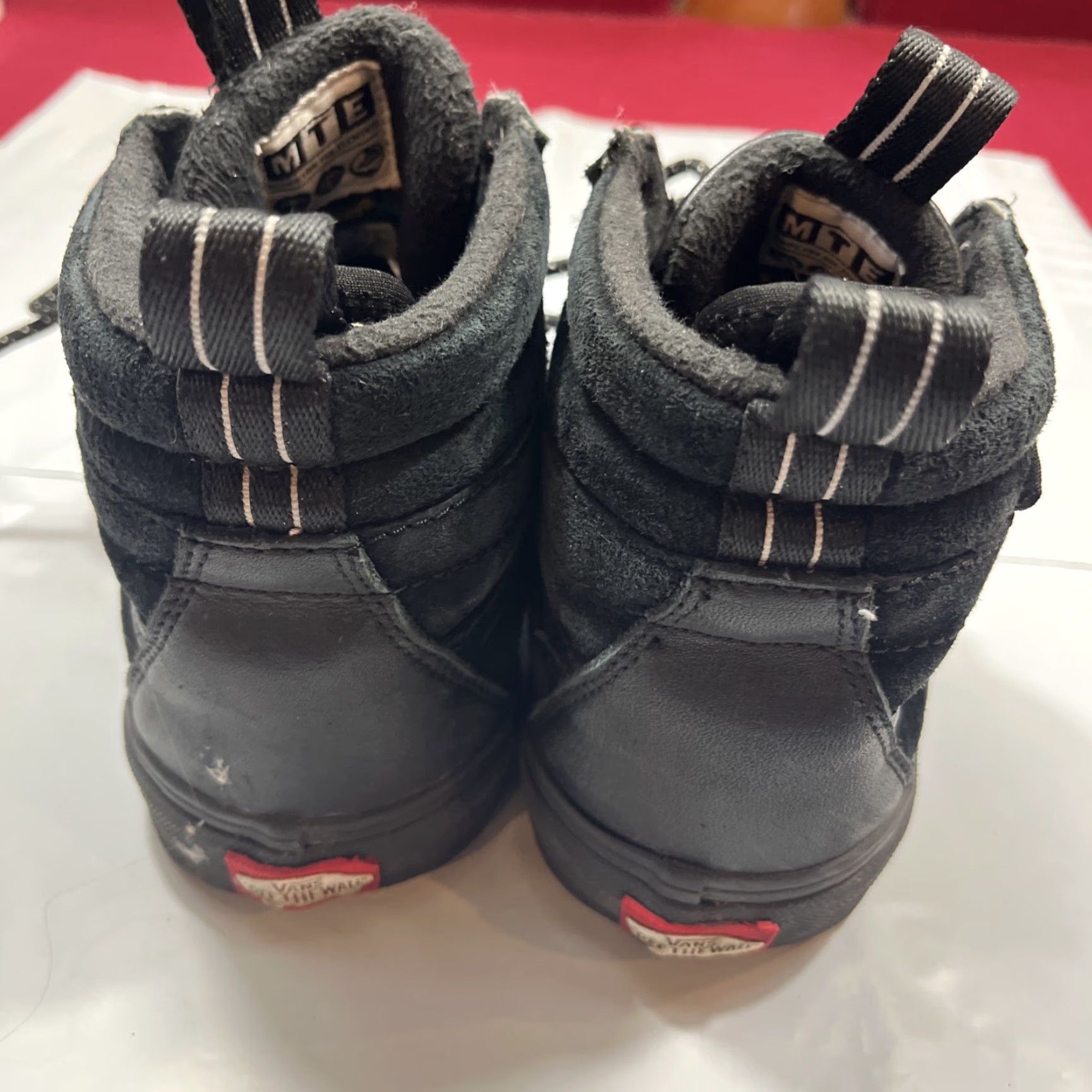 Vans VANS Sk8-Hi Mte BLACK HYDROGUARD 360 High Tops Unisex 7.5 Men’s 9 Women’s Sneaker High Top Rubber Suede All Black 40 Euro Vintage No Size US 8 / IT 38 - 7 Thumbnail