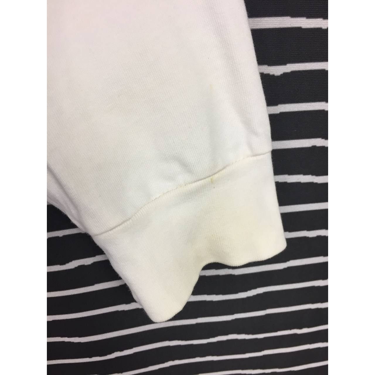 GU × Japanese Brand GU NYC Subway 23 Street Station Graphic Long Sleeve Tee Size US L / EU 52-54 / 3 - 13 Thumbnail