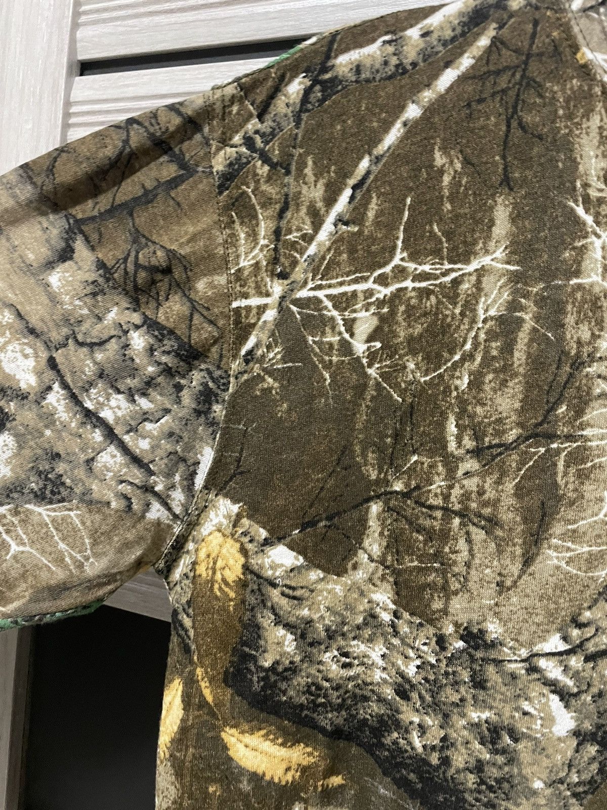Realtree × Vintage Camo Thick Jungle Tree Deep Real Tree T Shirt Hunt 3D Tee Size US M / EU 48-50 / 2 - 6 Thumbnail