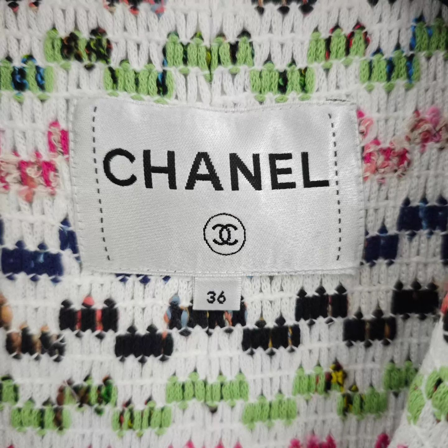 Chanel Chanel Allover White Wool Paneled B&W Stripe Short Jkt 36 Size XS / US 0-2 / IT 36-38 - 5 Thumbnail