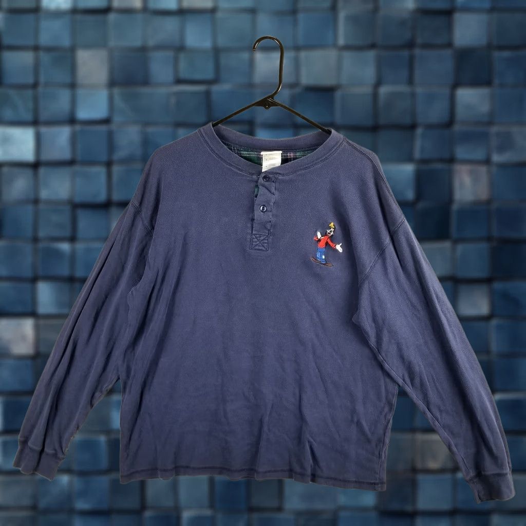 Disney Disneyland Sweatshirt Goofy Plaid Lining Henley Pullover Womens Medium Blue - Disney Shirt, Pullover, Sweatshirt, With Embroidered Goofy Size M / US 6-8 / IT 42-44 - 1 Thumbnail