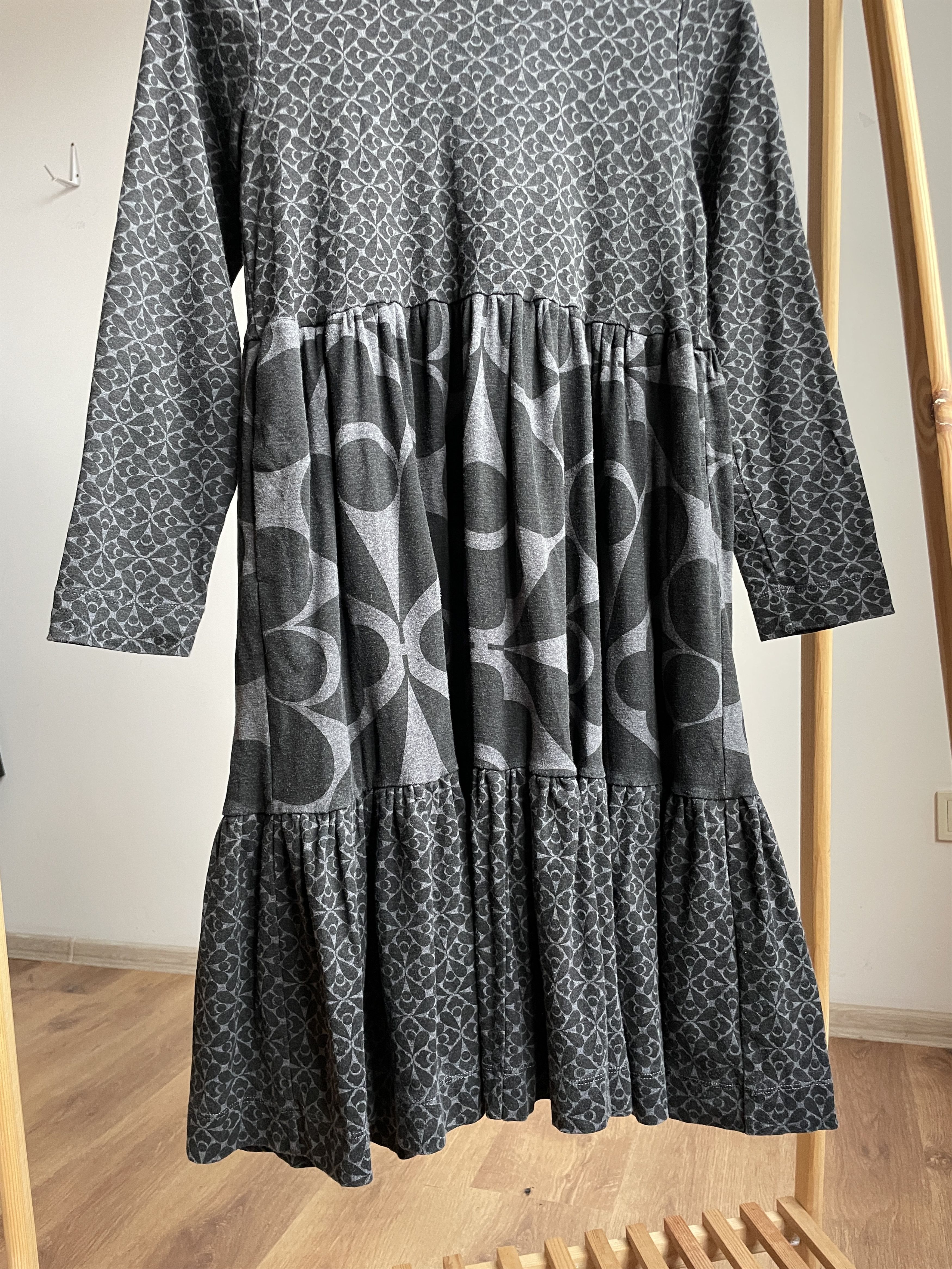 Orla Kiely Orla Kiely Mock Neck Long Sleeve Cotton Flared Midi Dress Size S / US 4 / IT 40 - 5 Thumbnail