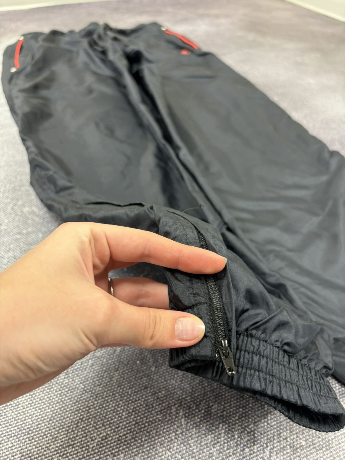 Nike Vintage 90s Nike Y2K Retro Hype Black Nylon Track Pants Size US 32 / EU 48 - 3 Thumbnail