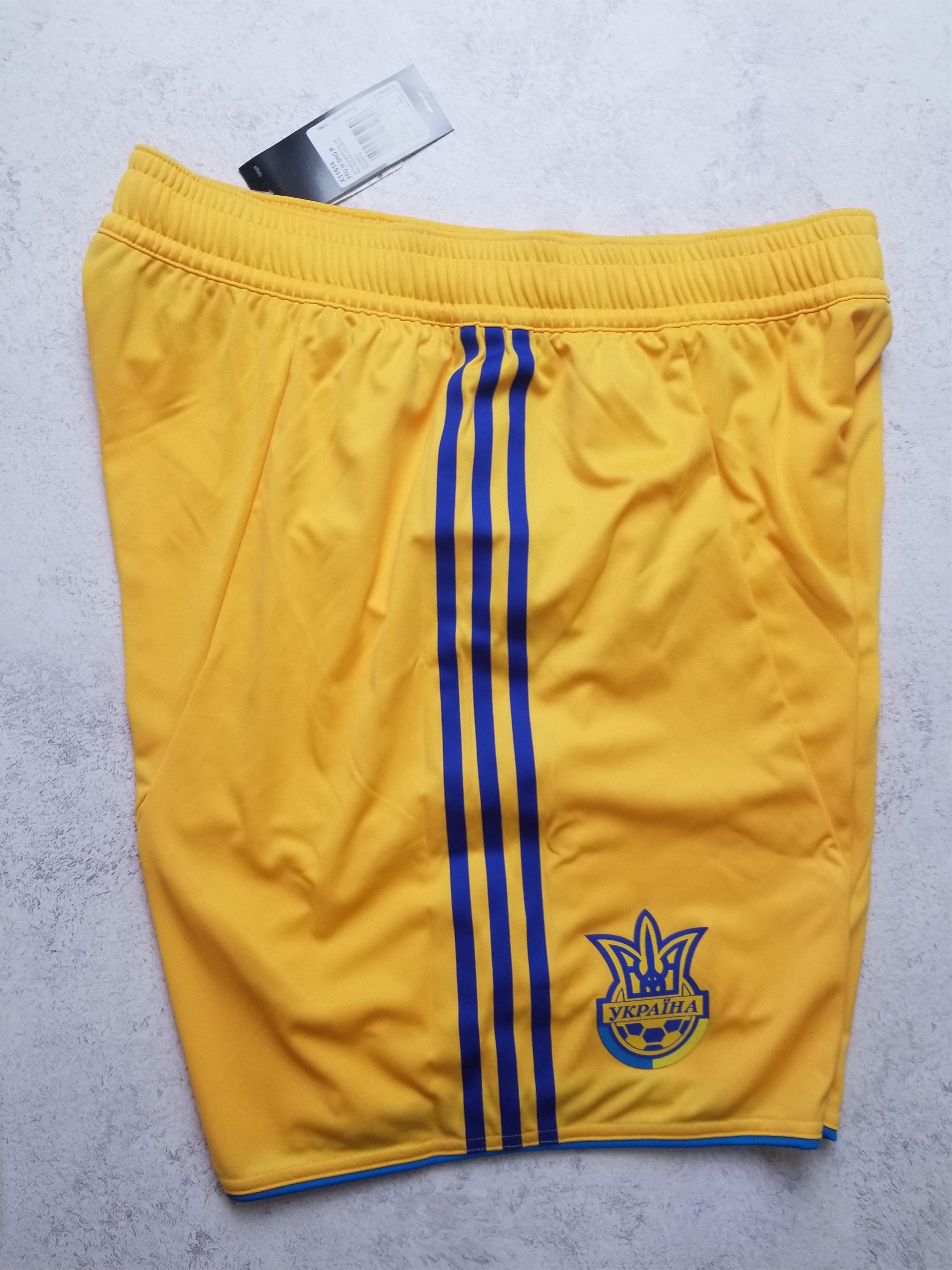 Adidas Ukraine EURO 2012 Home Football Shorts Adidas Yellow MEN'S L Size US 34 / EU 50 - 2 Thumbnail