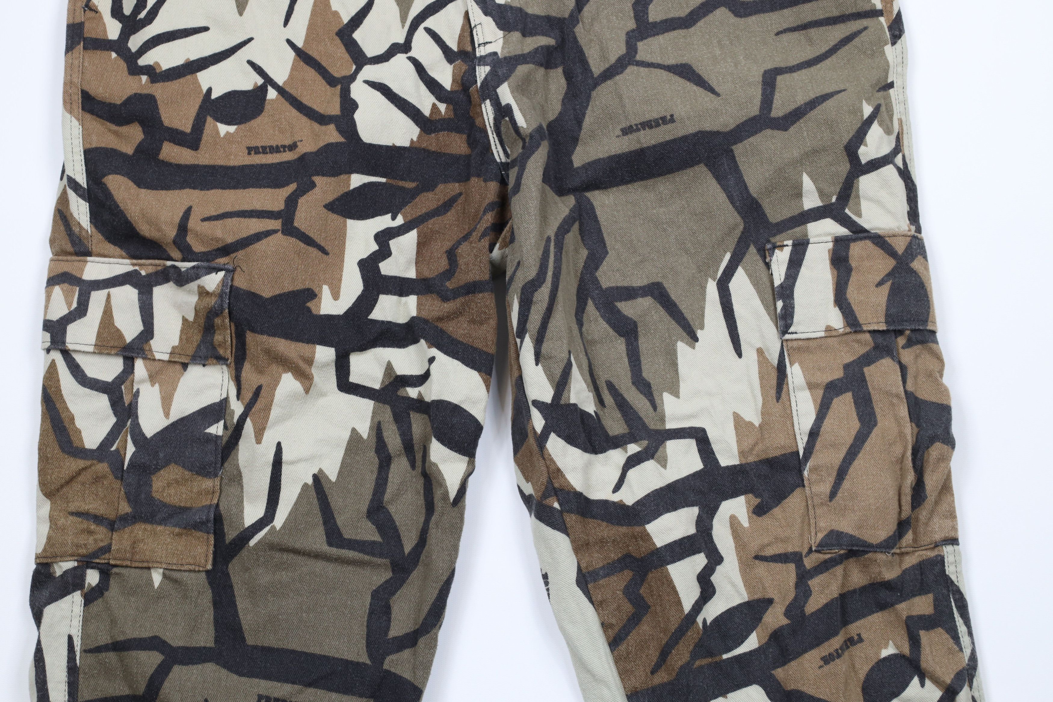 Vintage Vintage 90s Streetwear Camouflage Wide Leg Cargo Pants USA Size US 40 / EU 56 - 3 Thumbnail