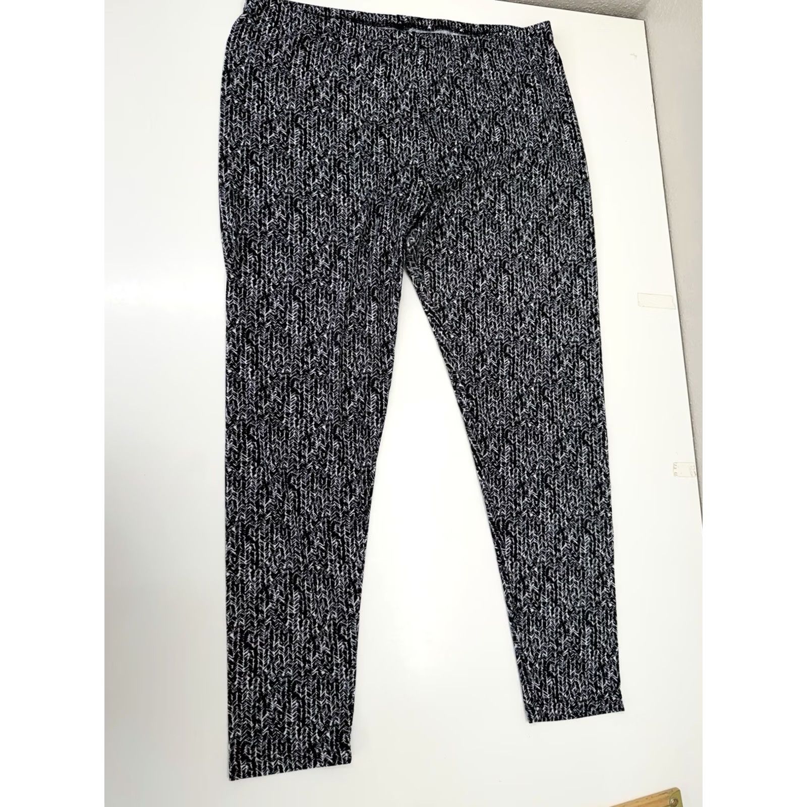 Vintage SO Leggings Size XL Black White Pull On Stretchy Thin Unisex Adults Size 40" / US 18 - 3 Thumbnail