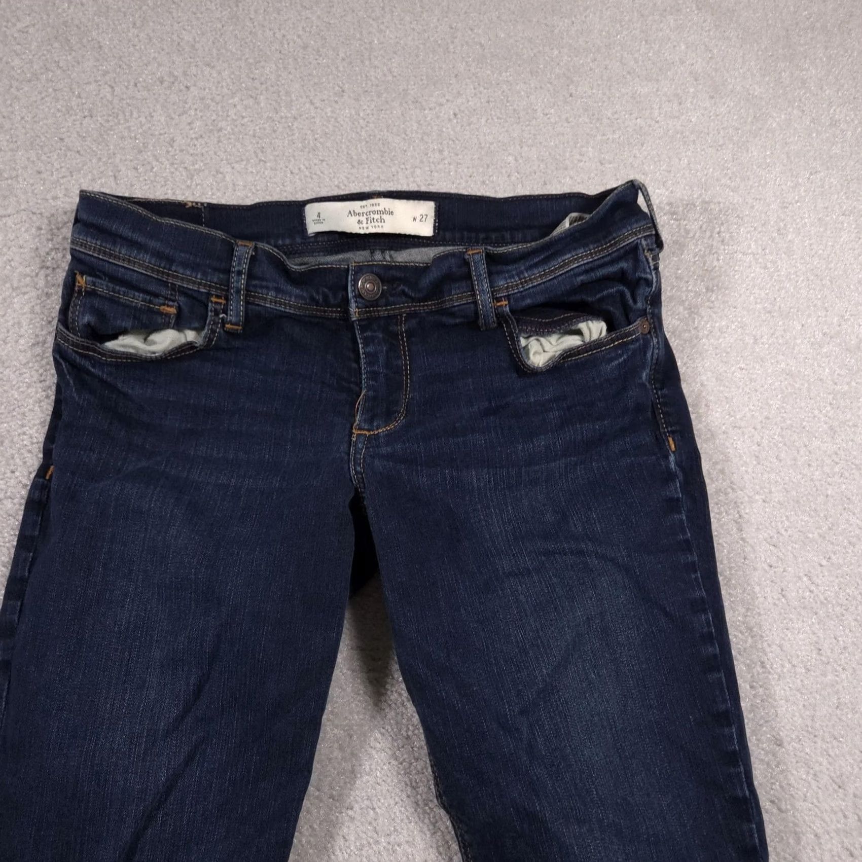 Abercrombie & Fitch Abercrombie & Fitch Jeans Womens 4 W27 Blue Dark Wash Straight Leg Raw Hem Denim Cropped Stretch Pockets Logo Size 27" / US 4 / IT 40 - 3 Thumbnail