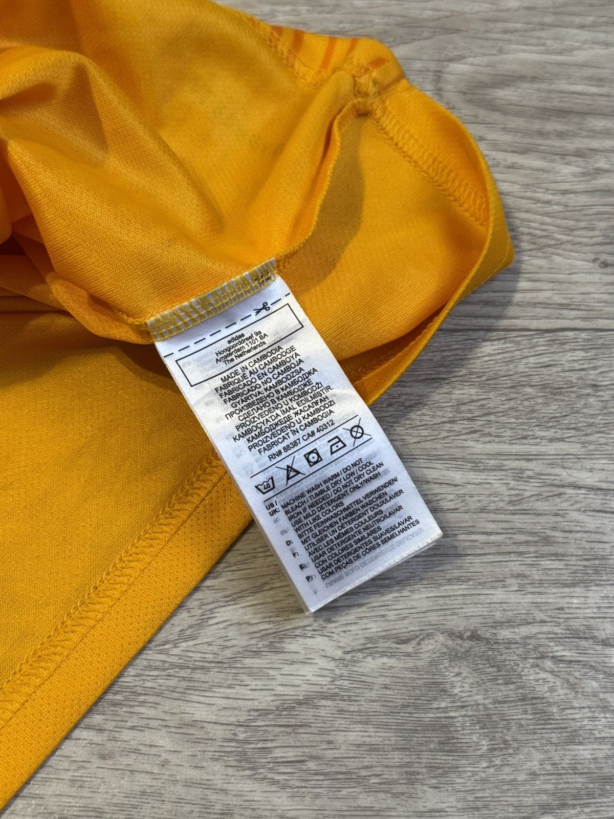 Adidas 🔷Adidas Wolverhampton 2020/21 Soccer jersey🔷 Size US L / EU 52-54 / 3 - 6 Thumbnail