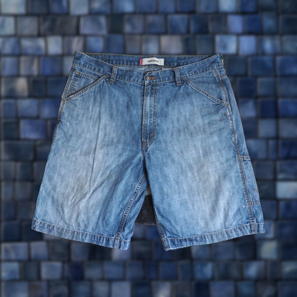 Levi's VINTAGE Levi's Denim Shorts 38W 23" Length Relaxed Cargo Grunge Distressed Blue Men's Shorts Size US 38 / EU 54 - 1 Thumbnail