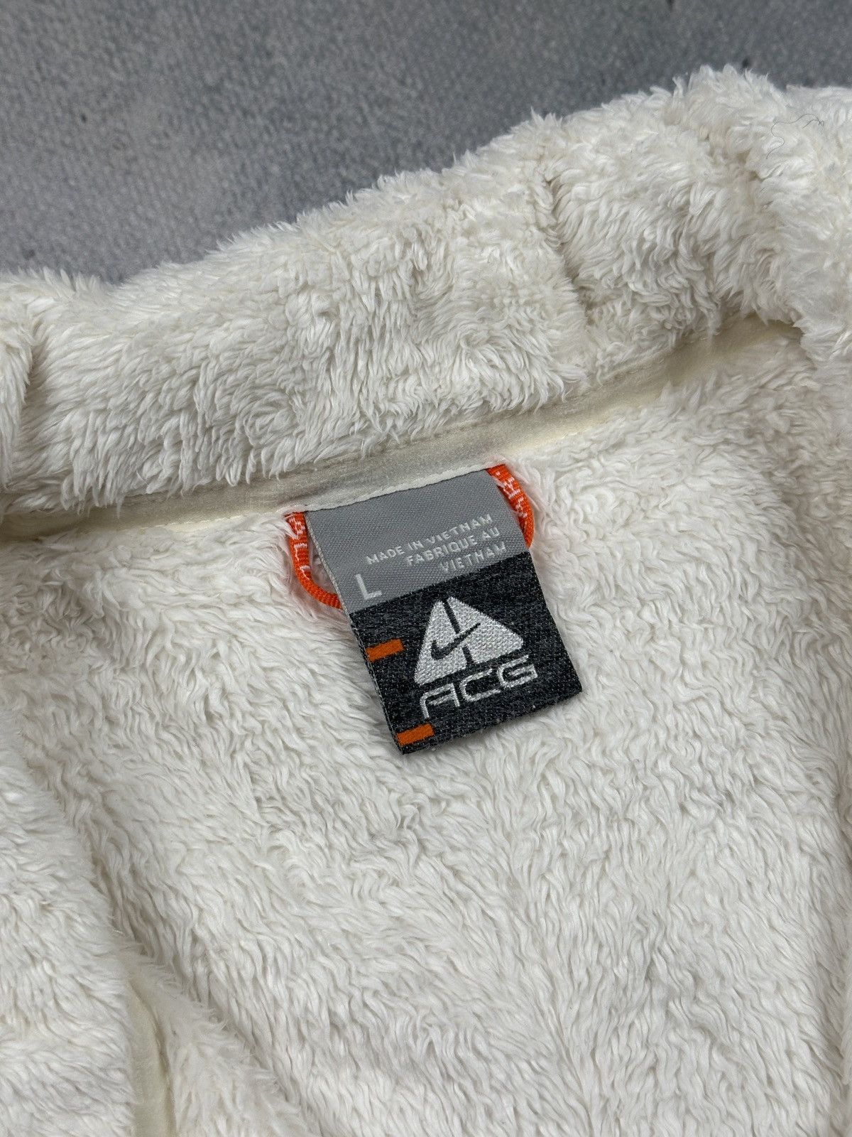 Nike ACG Nike ACG Vintage Sherpa Teddy Fleece Jacket White Full Zip Size L / US 10 / IT 46 - 11 Thumbnail