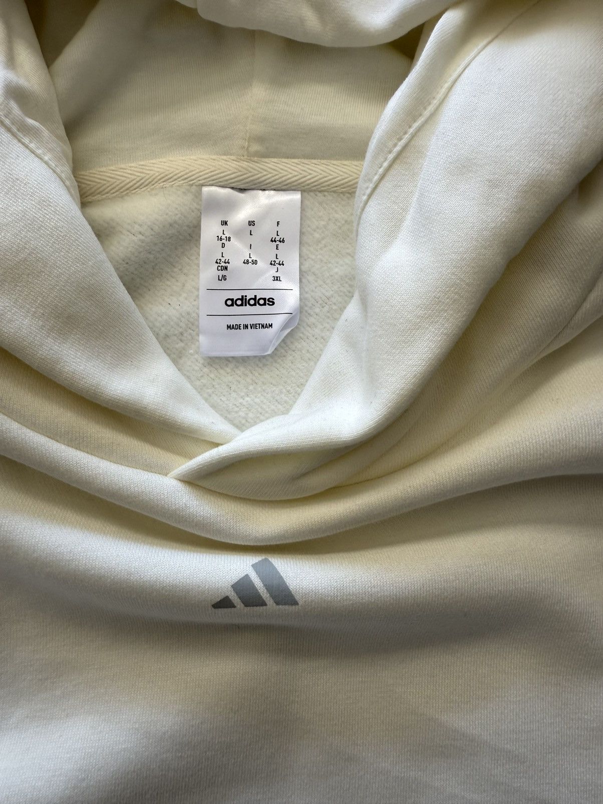 Adidas Adidas Essential Center Logo Cream White Hoodie Size L Boxy Size US L / EU 52-54 / 3 - 3 Thumbnail