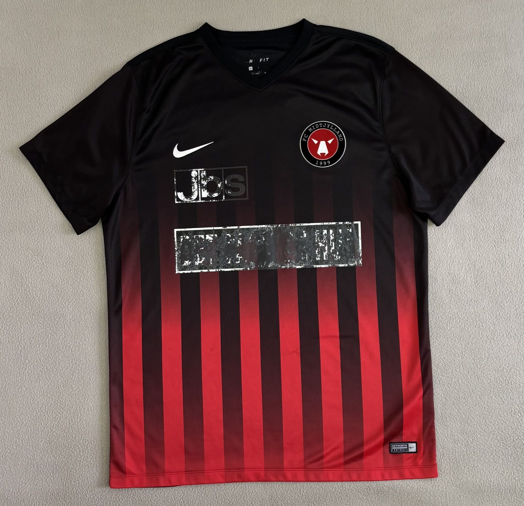 Nike FC Midtjylland 2016/2018 Nike Football Jersey Size XL Size US XL / EU 56 / 4 - 5 Thumbnail