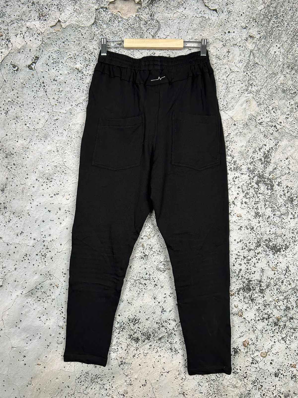 First Aid To The Injured First Aid To The Injured Black Avantgarde Sweatpants Archive Size US 30 / EU 46 - 3 Thumbnail