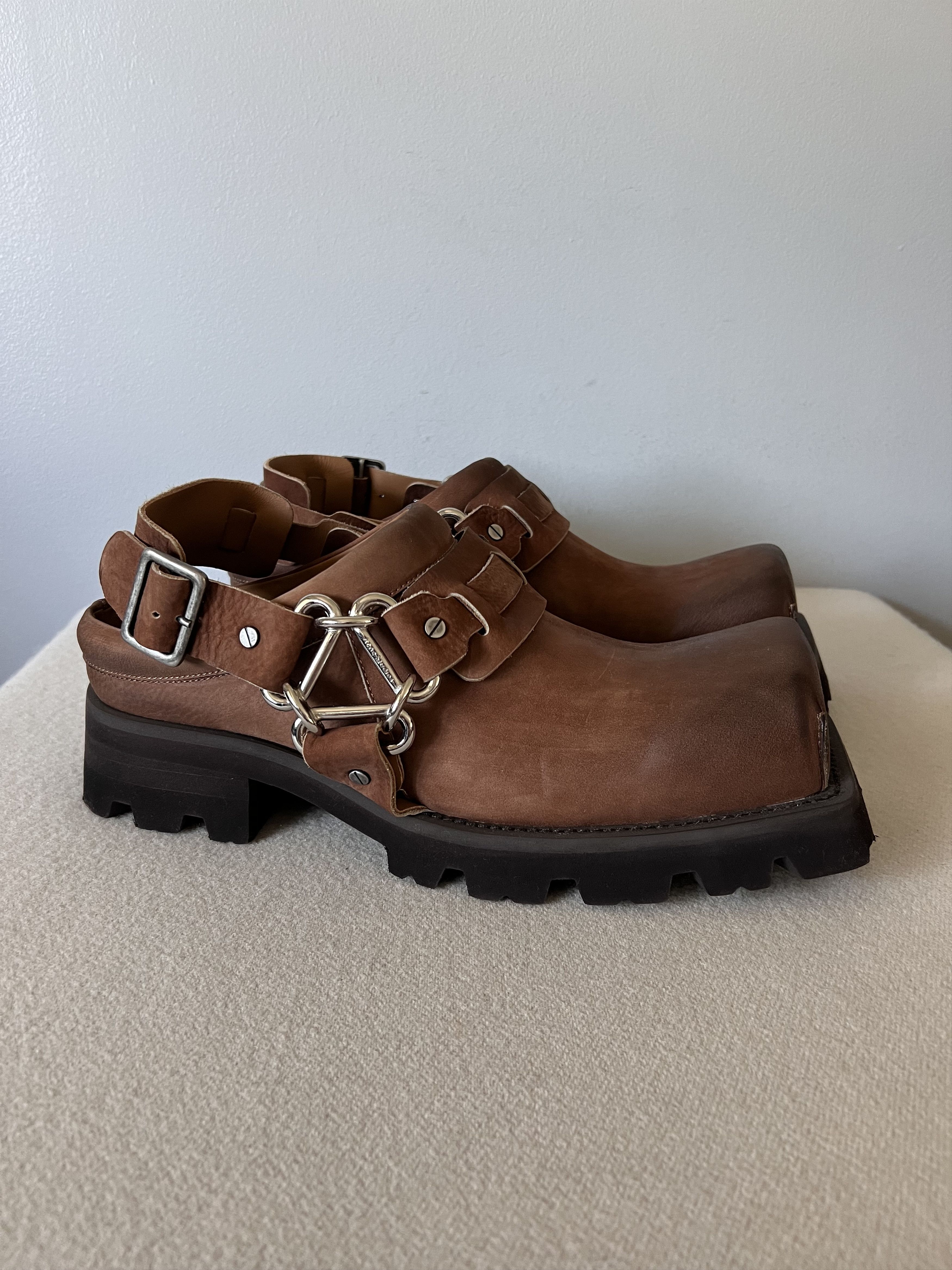 Acne Studios Acne Studios Buckle Leather Mules in Brown Size US 12 / EU 45 - 1 Thumbnail