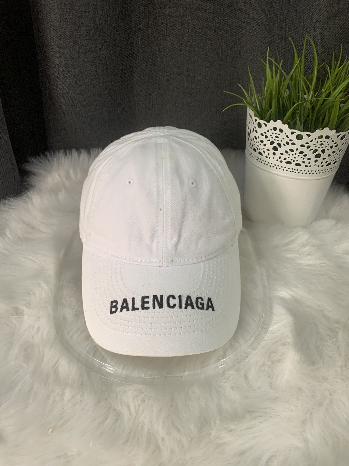 Balenciaga STEAL!! Caps BALENCIAGA Size ONE SIZE - 1 Thumbnail