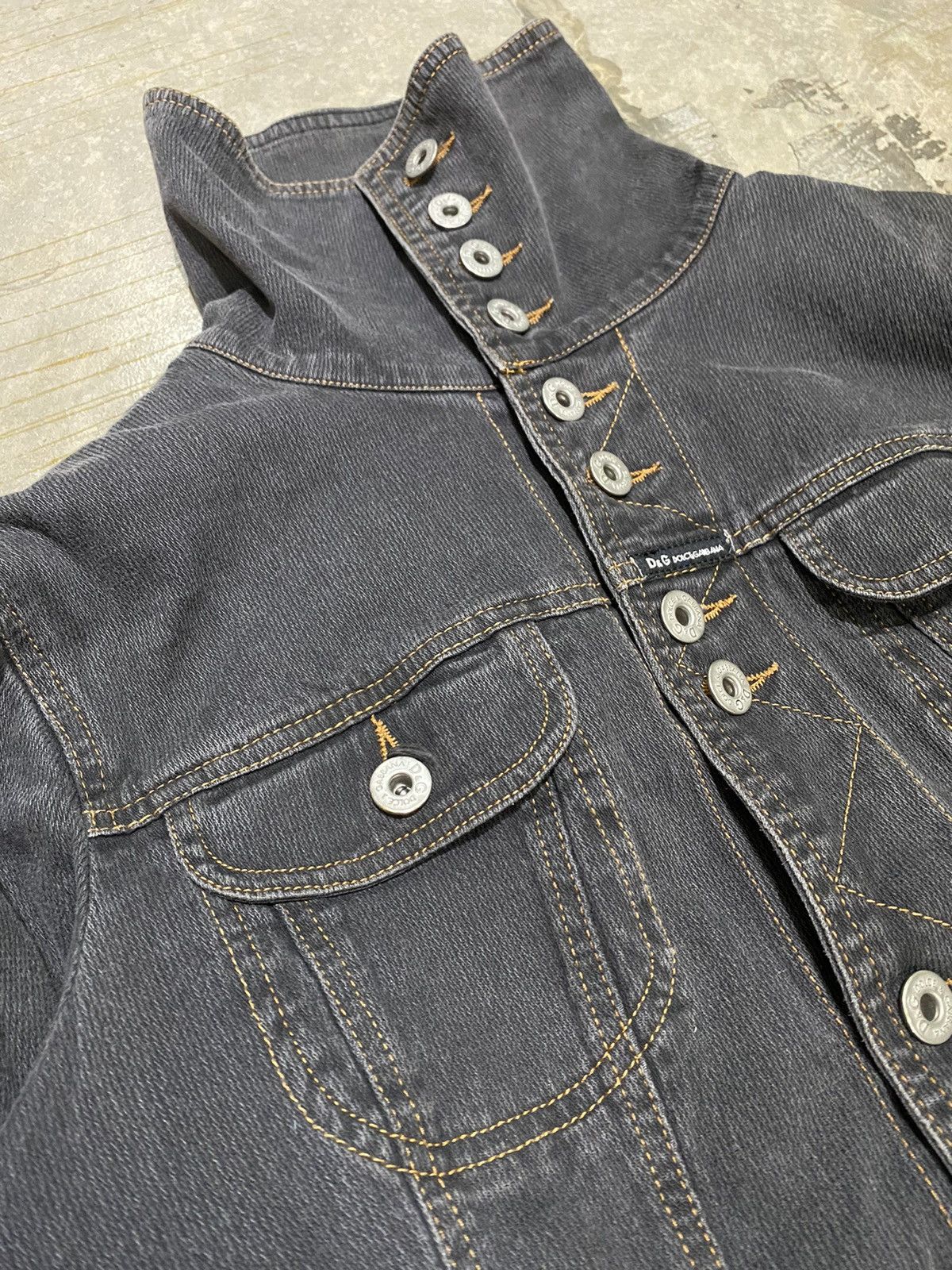 Dolce & Gabbana 1990s Dolce Gabbana Multibutton Quilted denim trucker jacket Size US XS / EU 42 / 0 - 5 Thumbnail