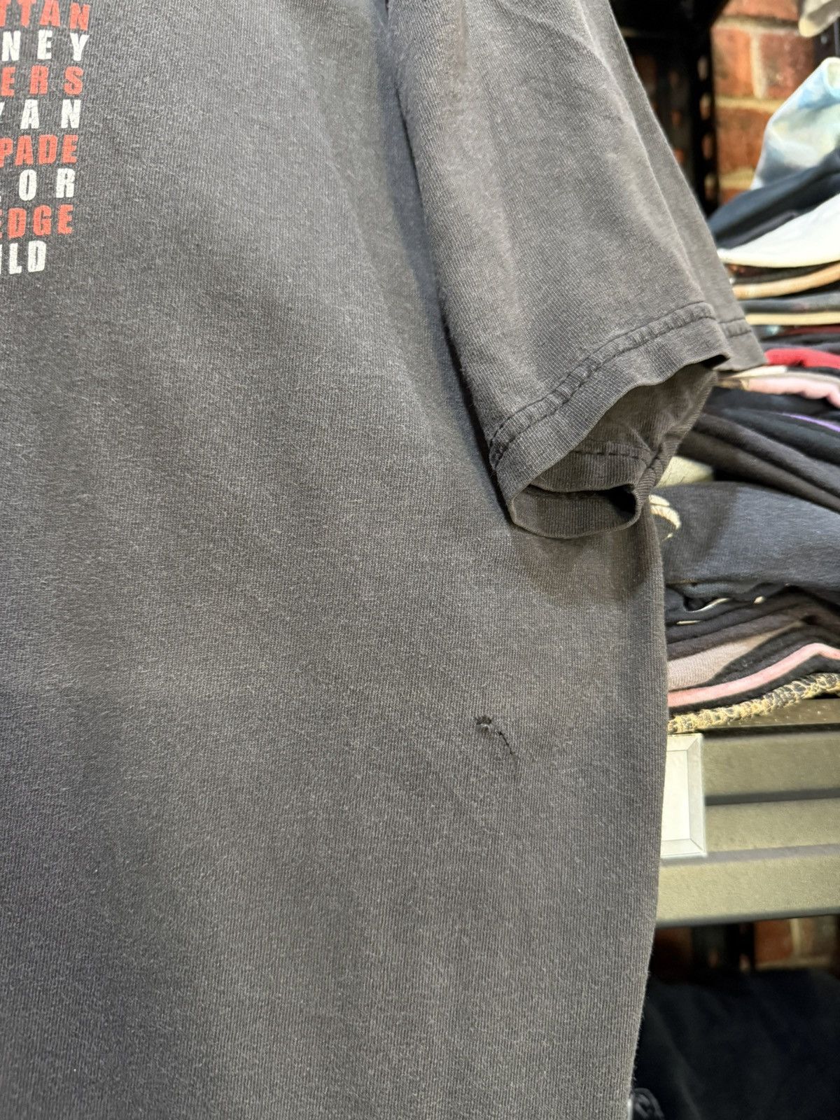 Band Tees Thrashed Vintage 90s The Concert For New York City Sun Faded Size US XL / EU 56 / 4 - 12 Thumbnail