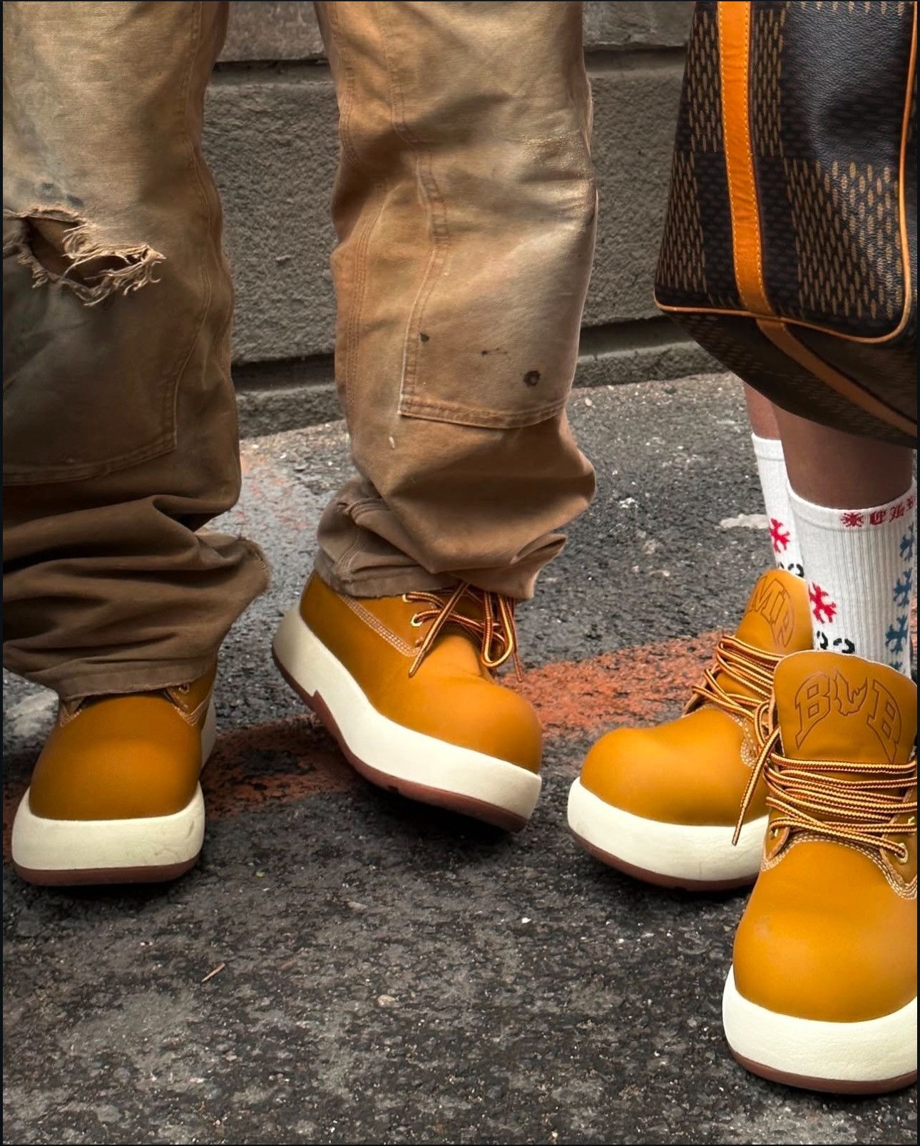 Designer × Japanese Brand × Timberland BBiMP Cartoon Boots Size US 9.5 / EU 42-43 - 4 Thumbnail