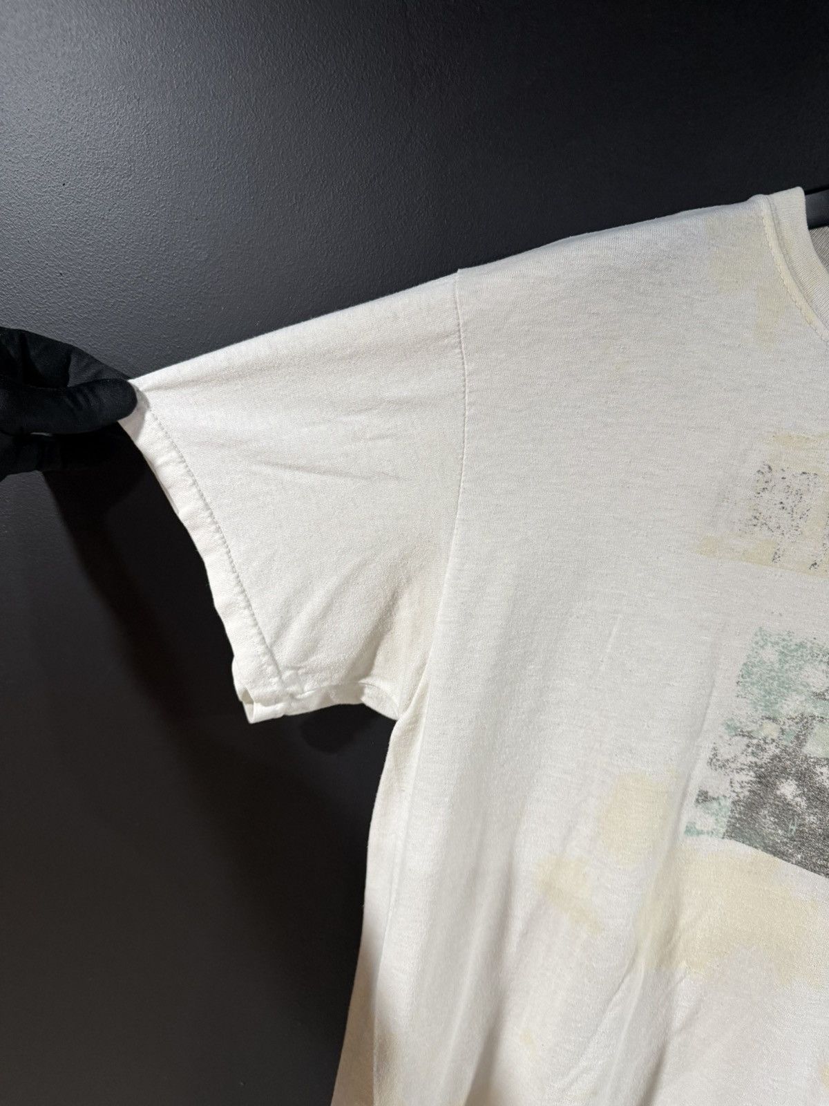 Vintage 2000s Y2K Vintage Bitch On A Leash Faded Punk Grunge Tee L Size US L / EU 52-54 / 3 - 3 Thumbnail