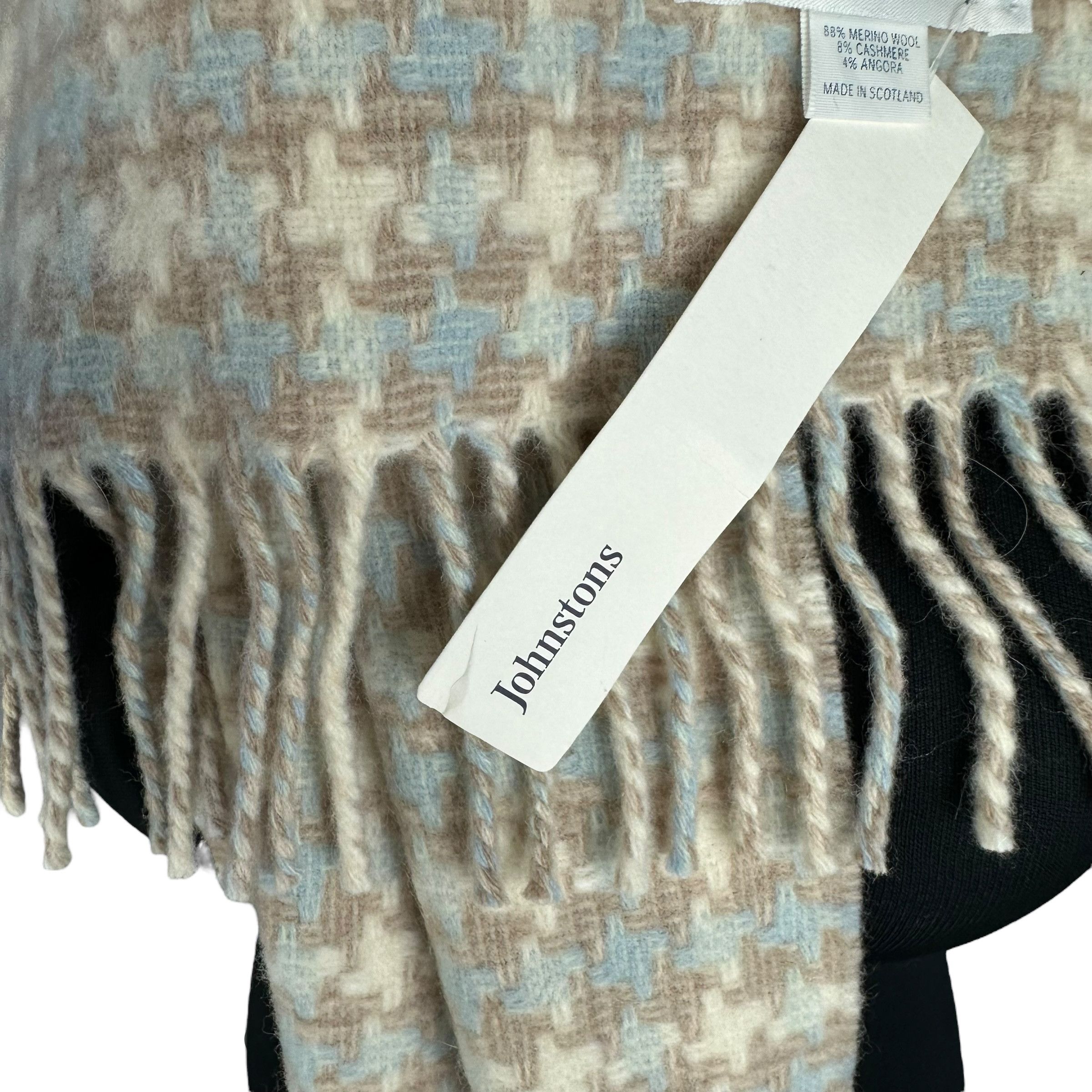 Japanese Brand JOHNSTONS Wool Cashmere Muffler Neckwear Scarves #A62-1490 Size ONE SIZE - 5 Thumbnail