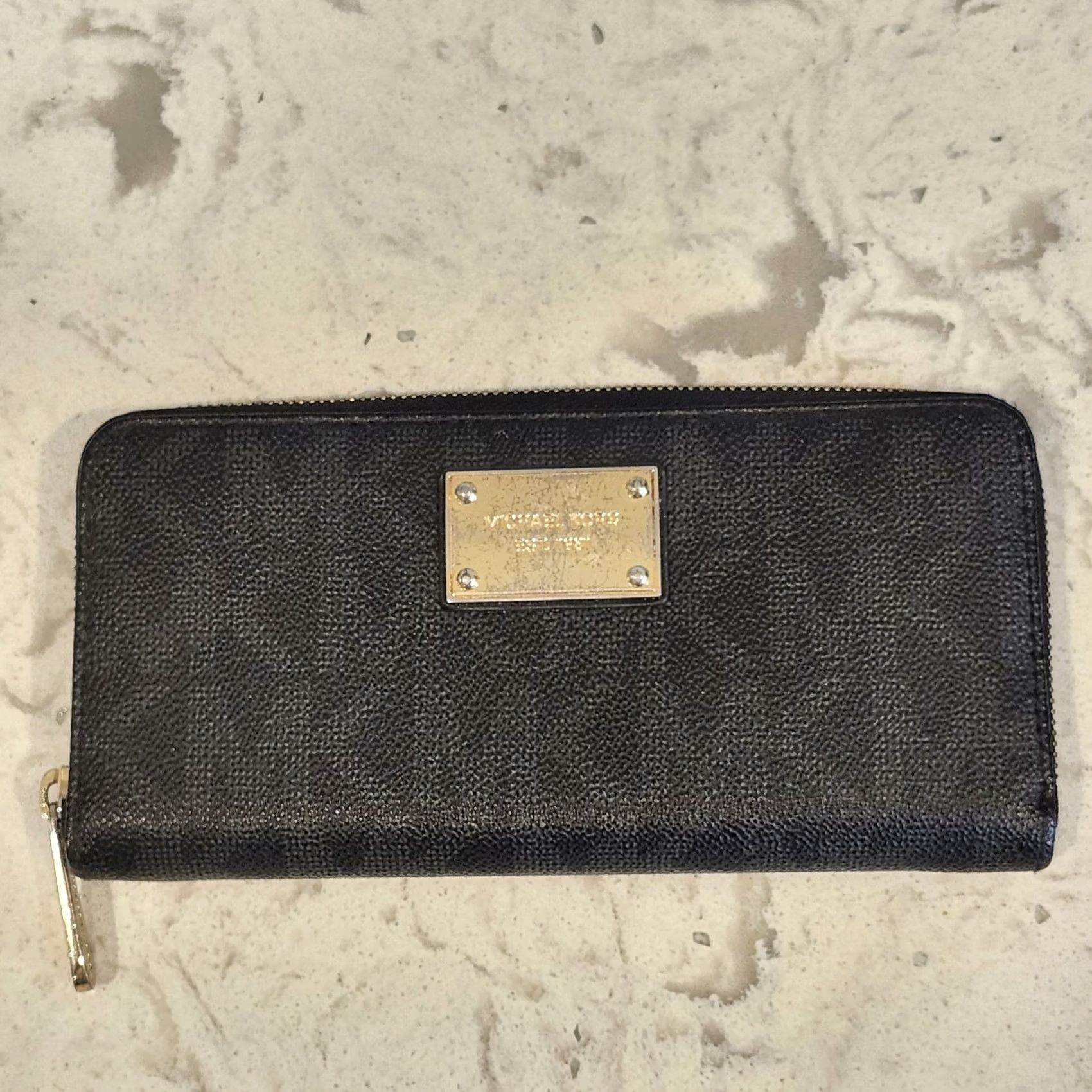 Michael Kors Michael Kors Jet Set Travel Zip-Around Wallet Black Leather Womens Used Condition Size ONE SIZE - 2 Thumbnail