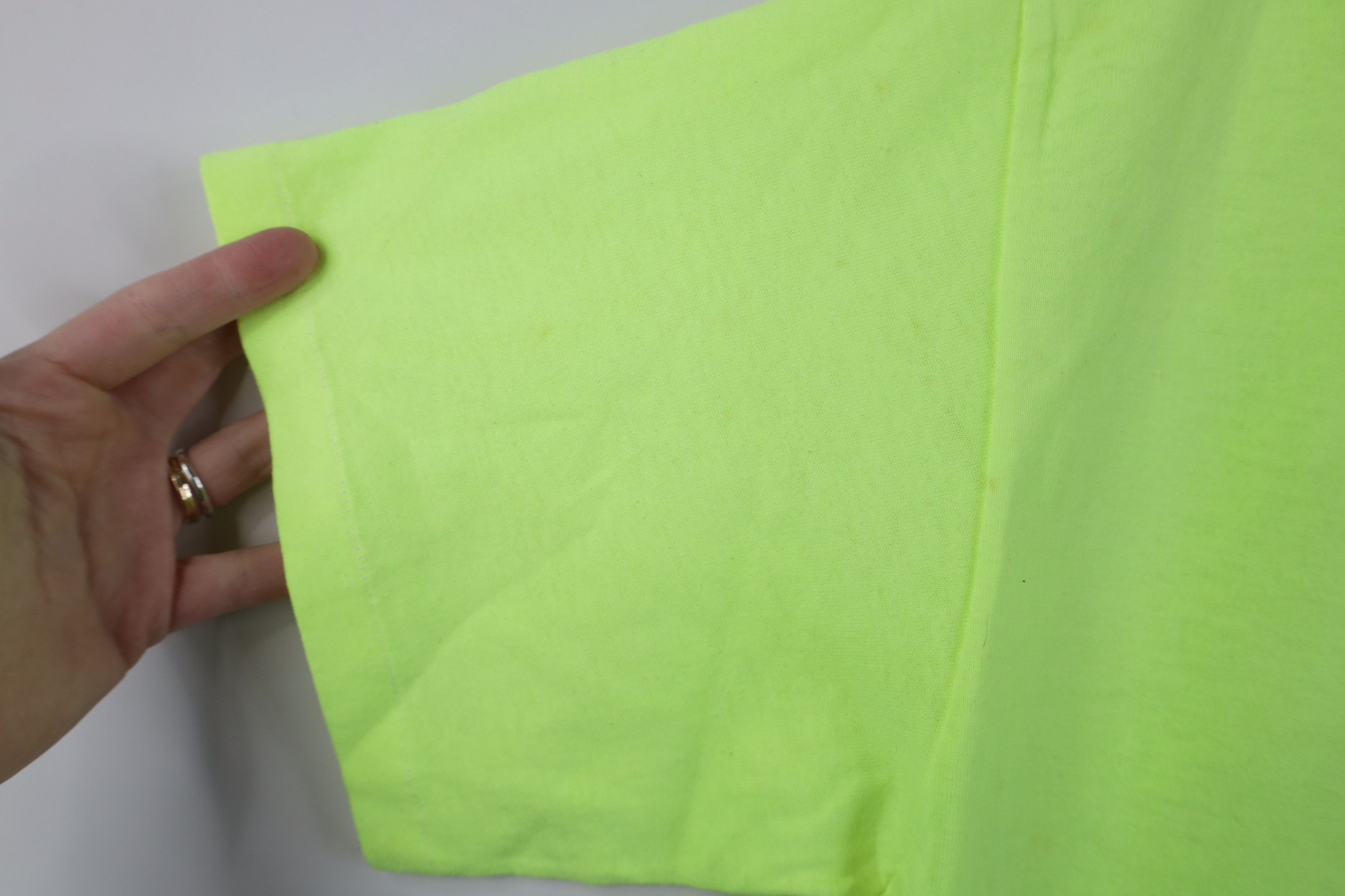 Vintage Vintage 90s Streetwear Short Sleeve T-Shirt Highlighter USA Size US L / EU 52-54 / 3 - 11 Thumbnail