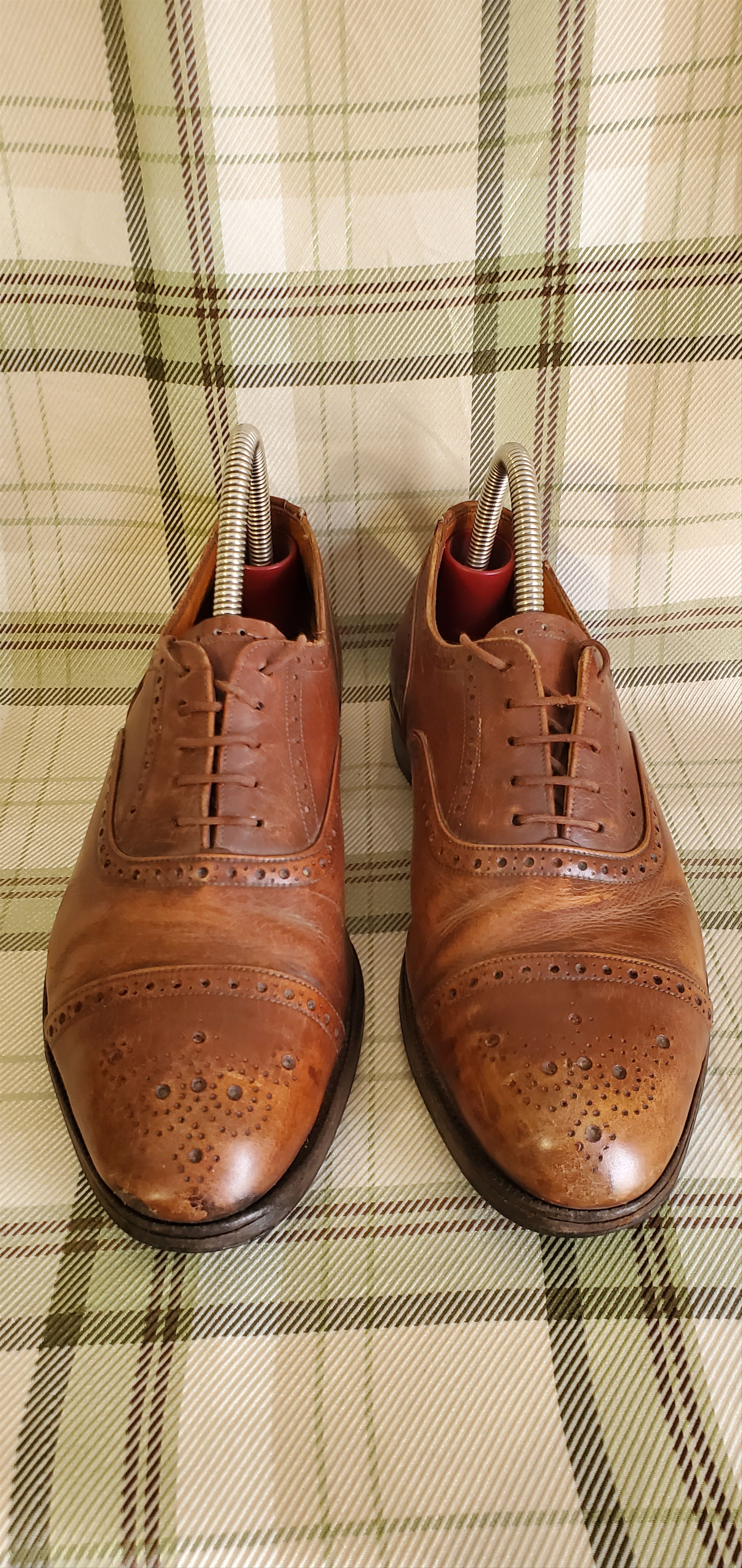 Tricker's Vintage TRICKERS Cambridge Brown Lace Up Brogue Shoes Size US 7.5 / EU 40-41 - 2 Thumbnail