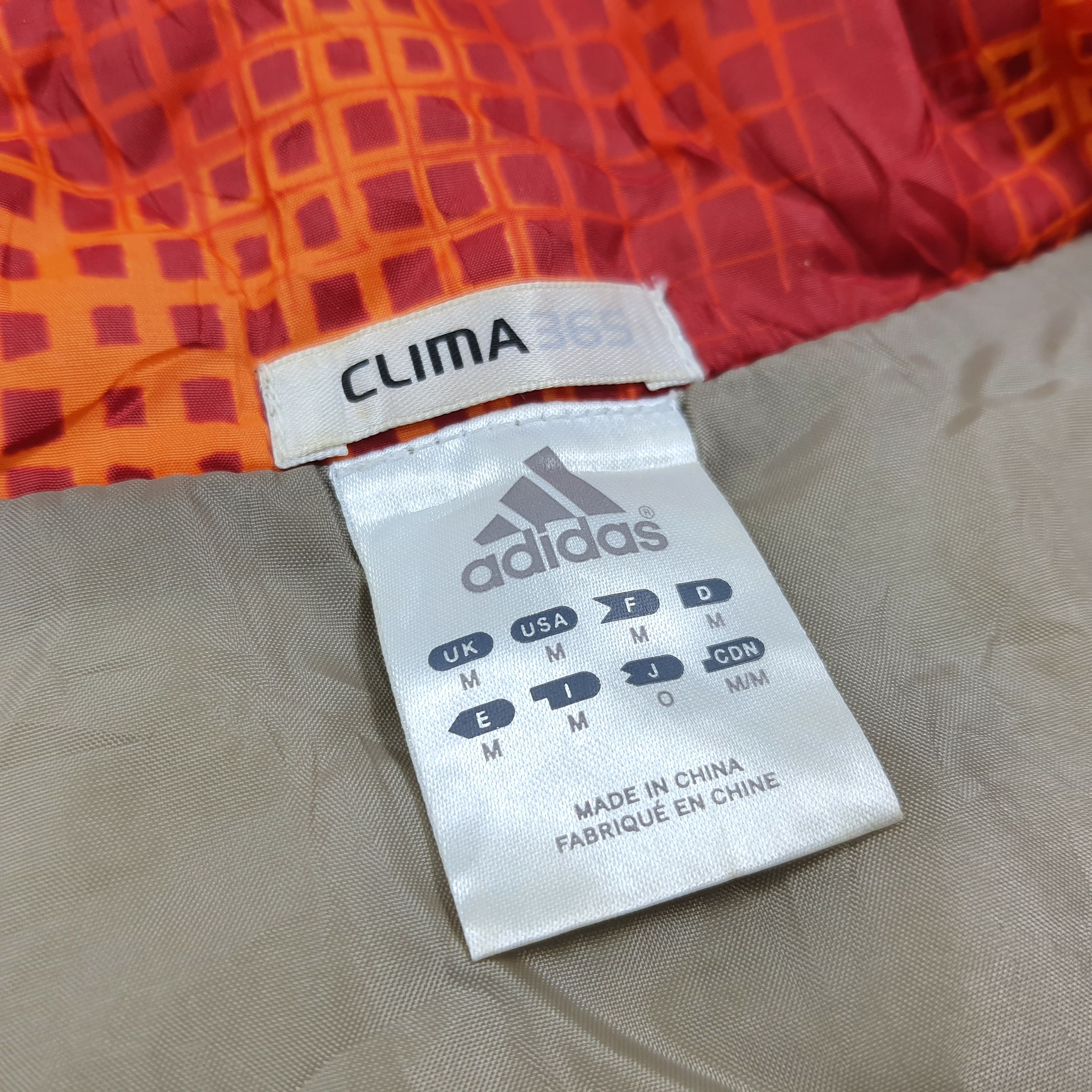 Adidas Vintage Adidas Clima 365 Puffer Custom Logo Jacket C278N18 Size US L / EU 52-54 / 3 - 7 Thumbnail