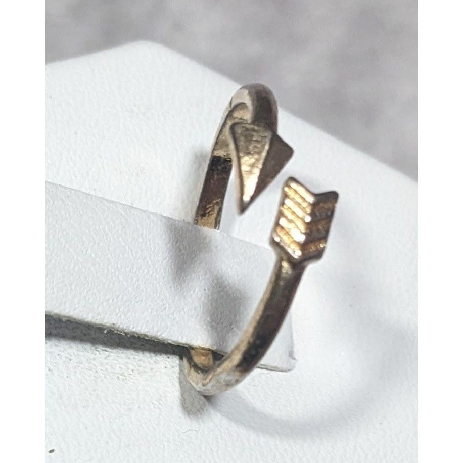 Other Minimalist Gold Tone Arrow Wrap Ring Size 5 1/2 Size ONE SIZE - 2 Thumbnail