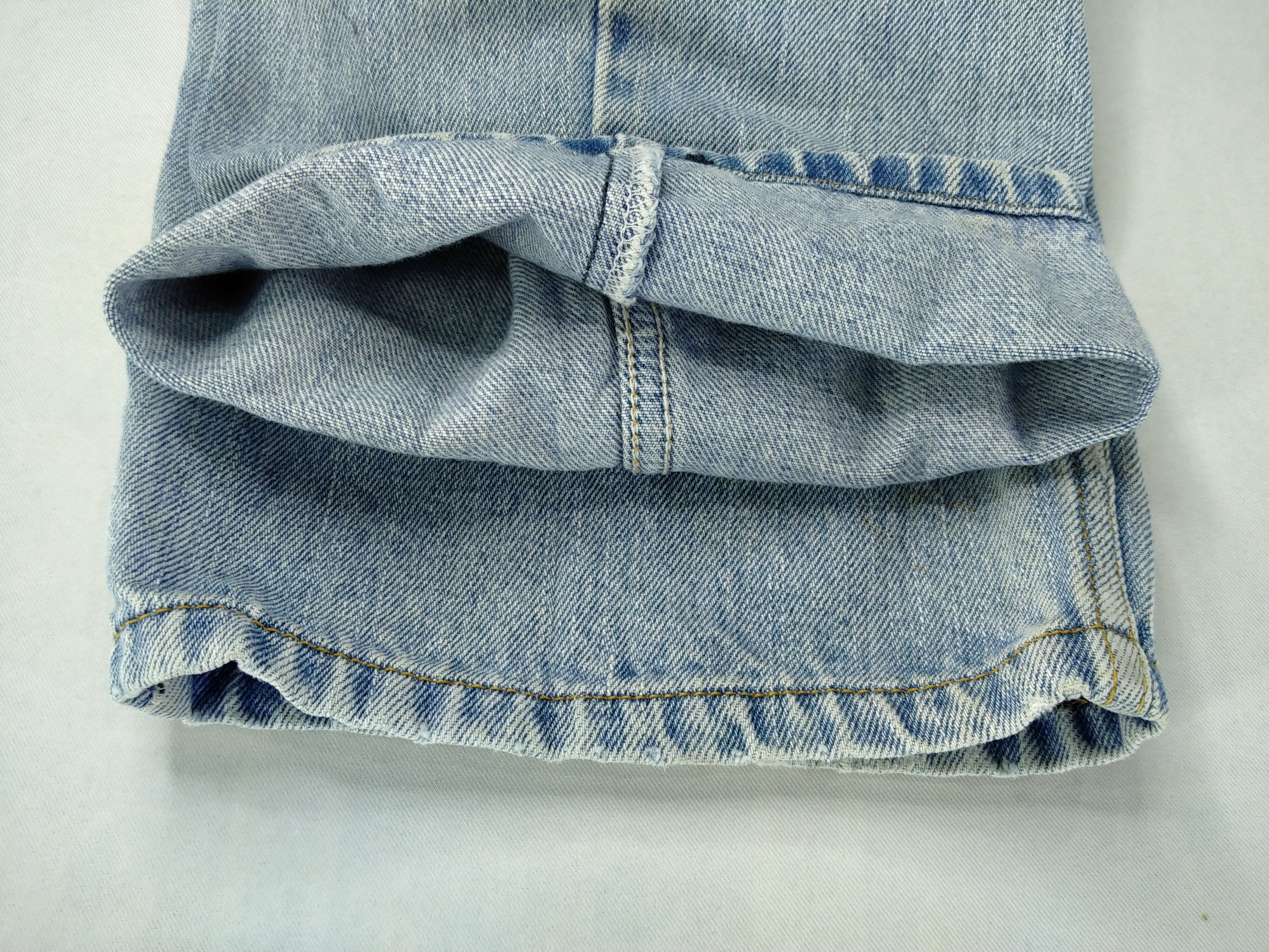 Japanese Brand Vintage Levi's 550 Light Wash 38 x 32.5 Denim -JN311 Size US 38 / EU 54 - 12 Thumbnail