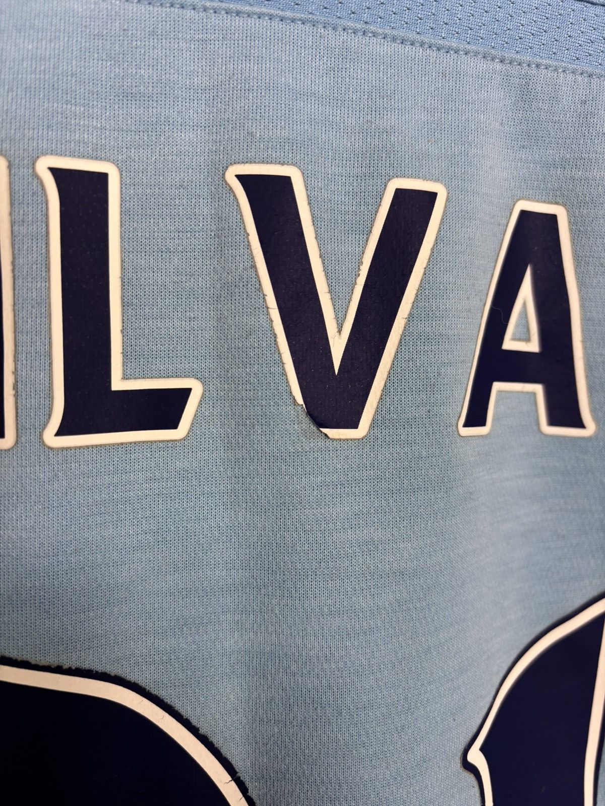 Umbro MANCHESTER CITY #21 SILVA 2011/2012 FOOTBALL SHIRT JERSEY Size US M / EU 48-50 / 2 - 13 Thumbnail