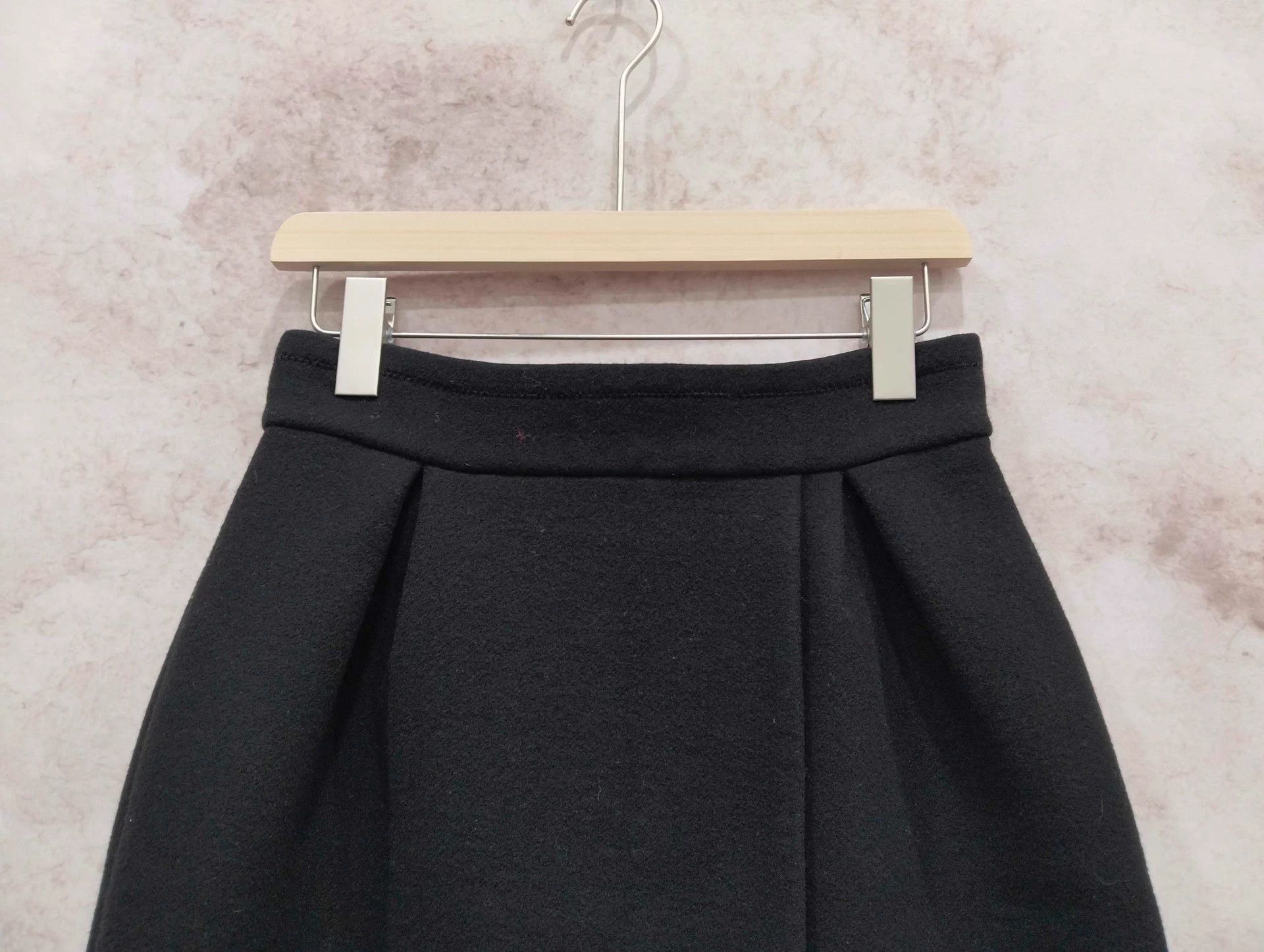Miu Miu MIU MIU Black Wool Blend Mini Skirt Size 40 Size 27" / US 4 / IT 40 - 3 Thumbnail